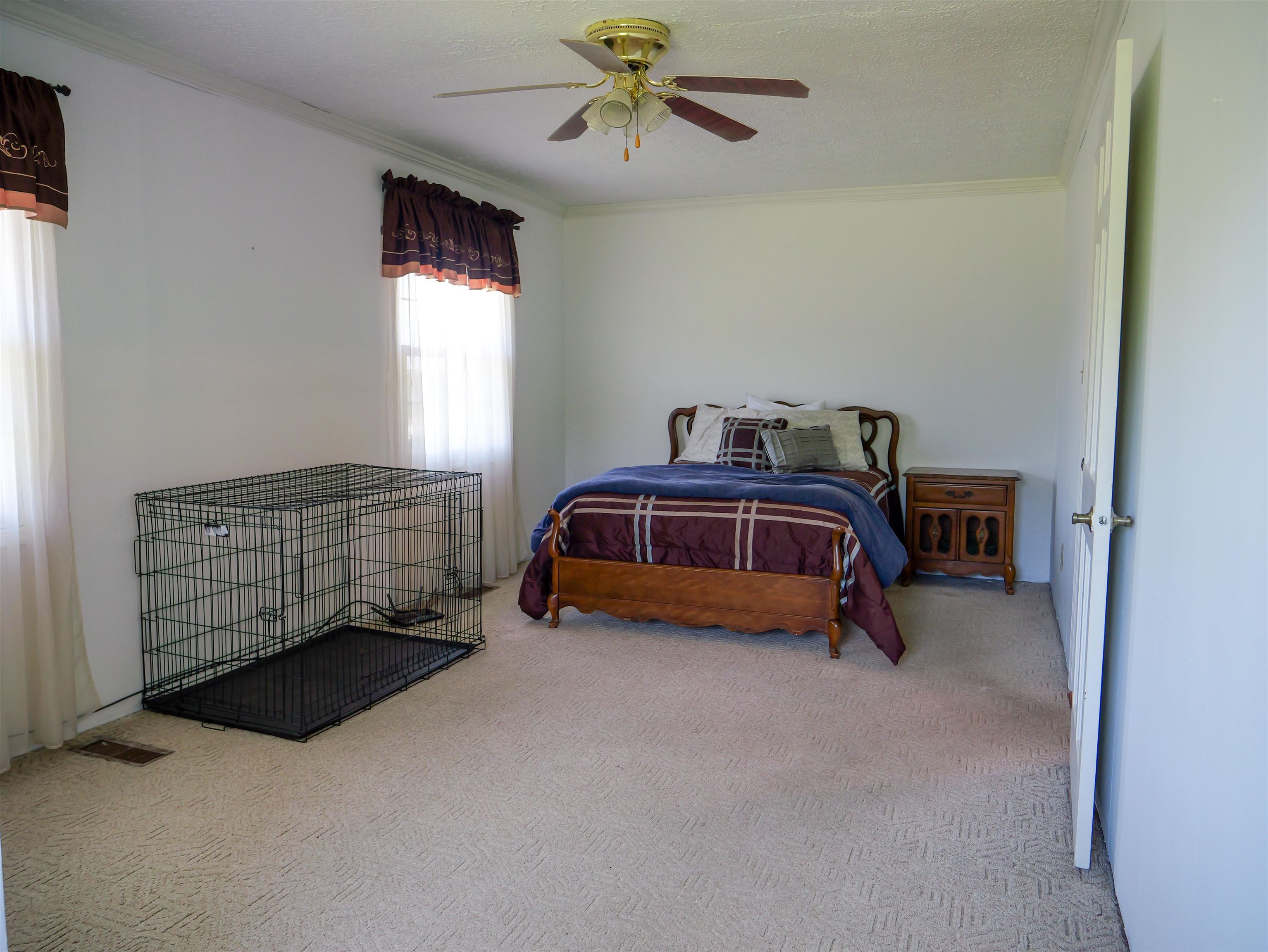 11760 US HWY 431 N, Central City, Kentucky 42330, 2 Bedrooms Bedrooms, ,1 BathroomBathrooms,Single Family Residence,For Sale,US HWY 431 N,90094