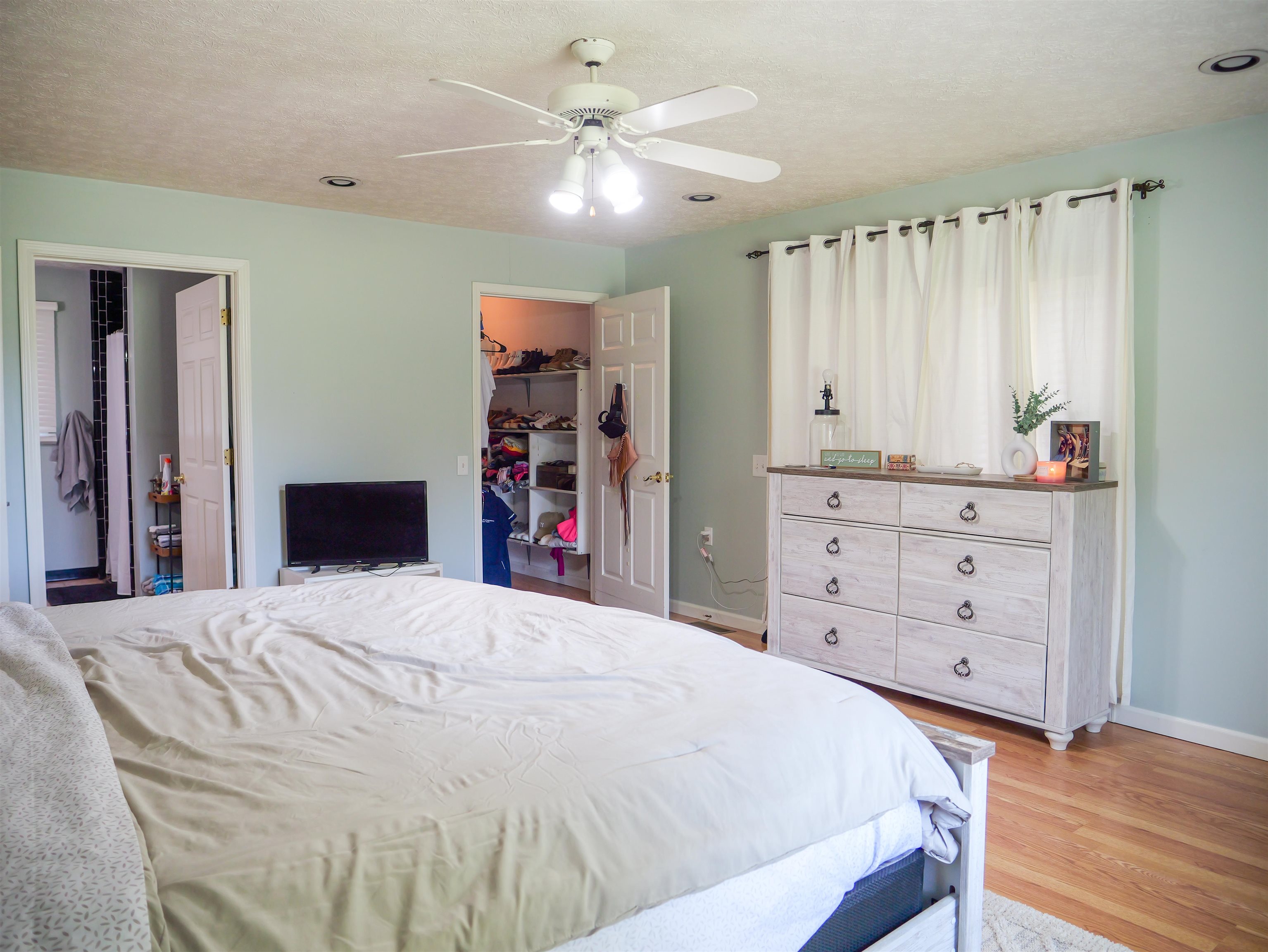 11760 US HWY 431 N, Central City, Kentucky 42330, 2 Bedrooms Bedrooms, ,1 BathroomBathrooms,Single Family Residence,For Sale,US HWY 431 N,90094