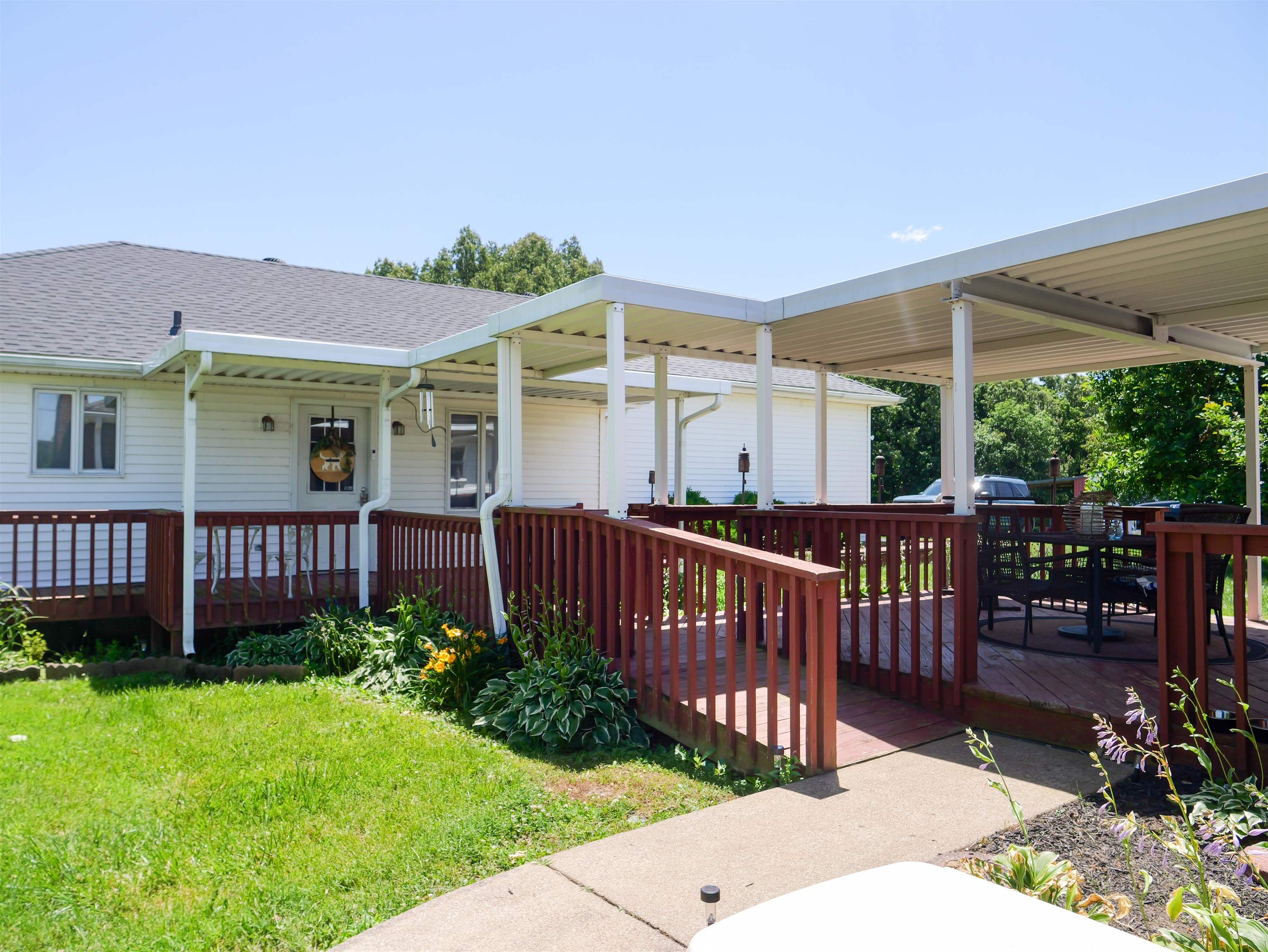 11760 US HWY 431 N, Central City, Kentucky 42330, 2 Bedrooms Bedrooms, ,1 BathroomBathrooms,Single Family Residence,For Sale,US HWY 431 N,90094
