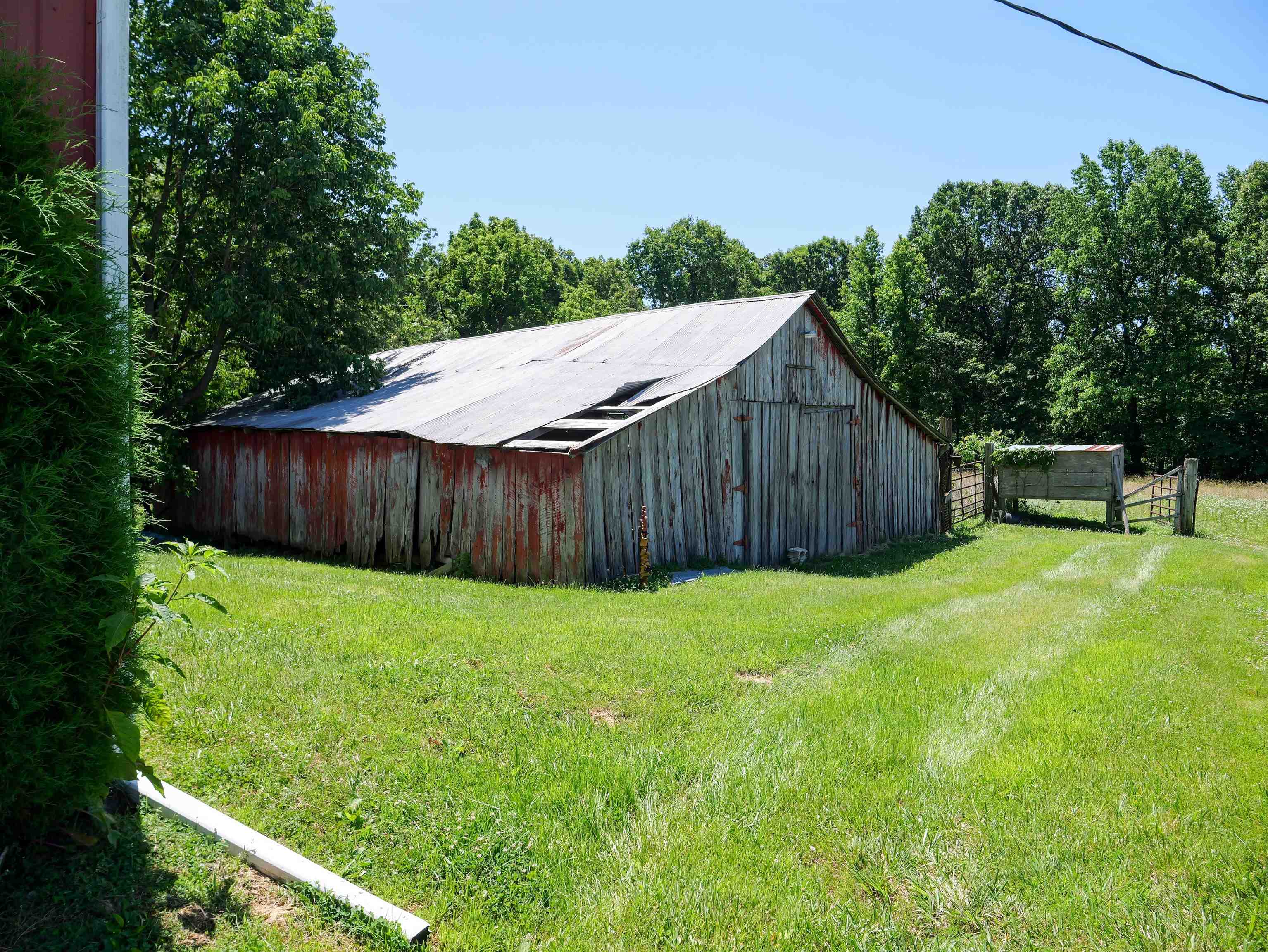 11760 US HWY 431 N, Central City, Kentucky 42330, 2 Bedrooms Bedrooms, ,1 BathroomBathrooms,Single Family Residence,For Sale,US HWY 431 N,90094
