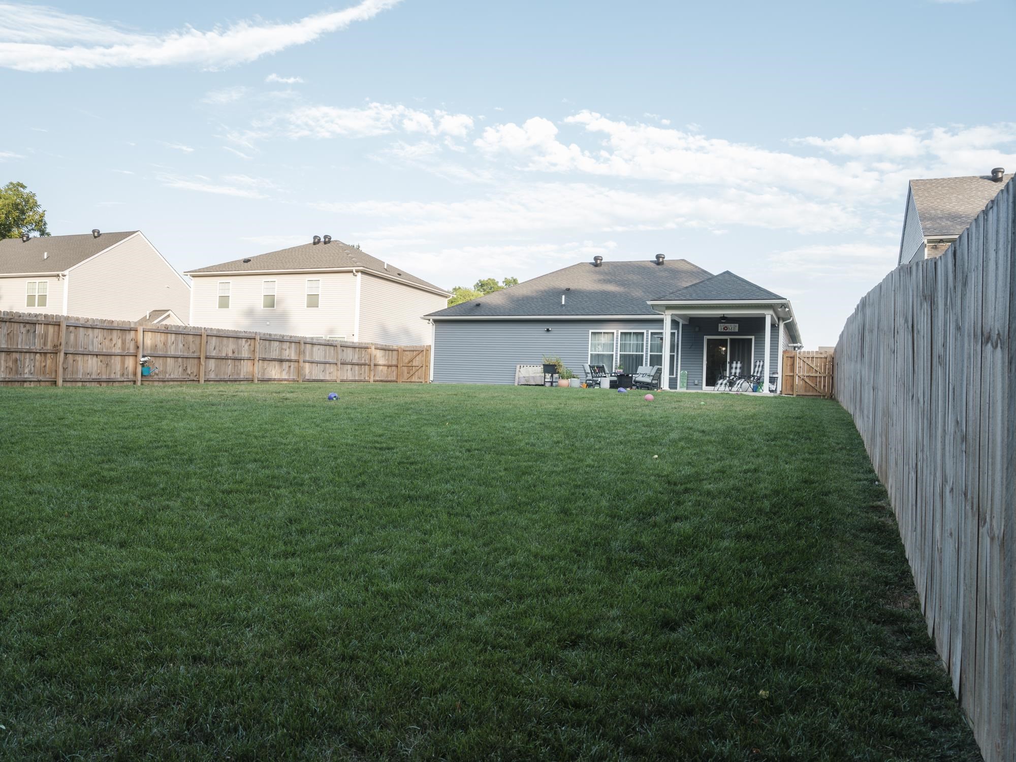 4109 Red Clover Dr., Owensboro, Kentucky 42303, 3 Bedrooms Bedrooms, ,2 BathroomsBathrooms,Single Family Residence,For Sale,Red Clover Dr.,90098