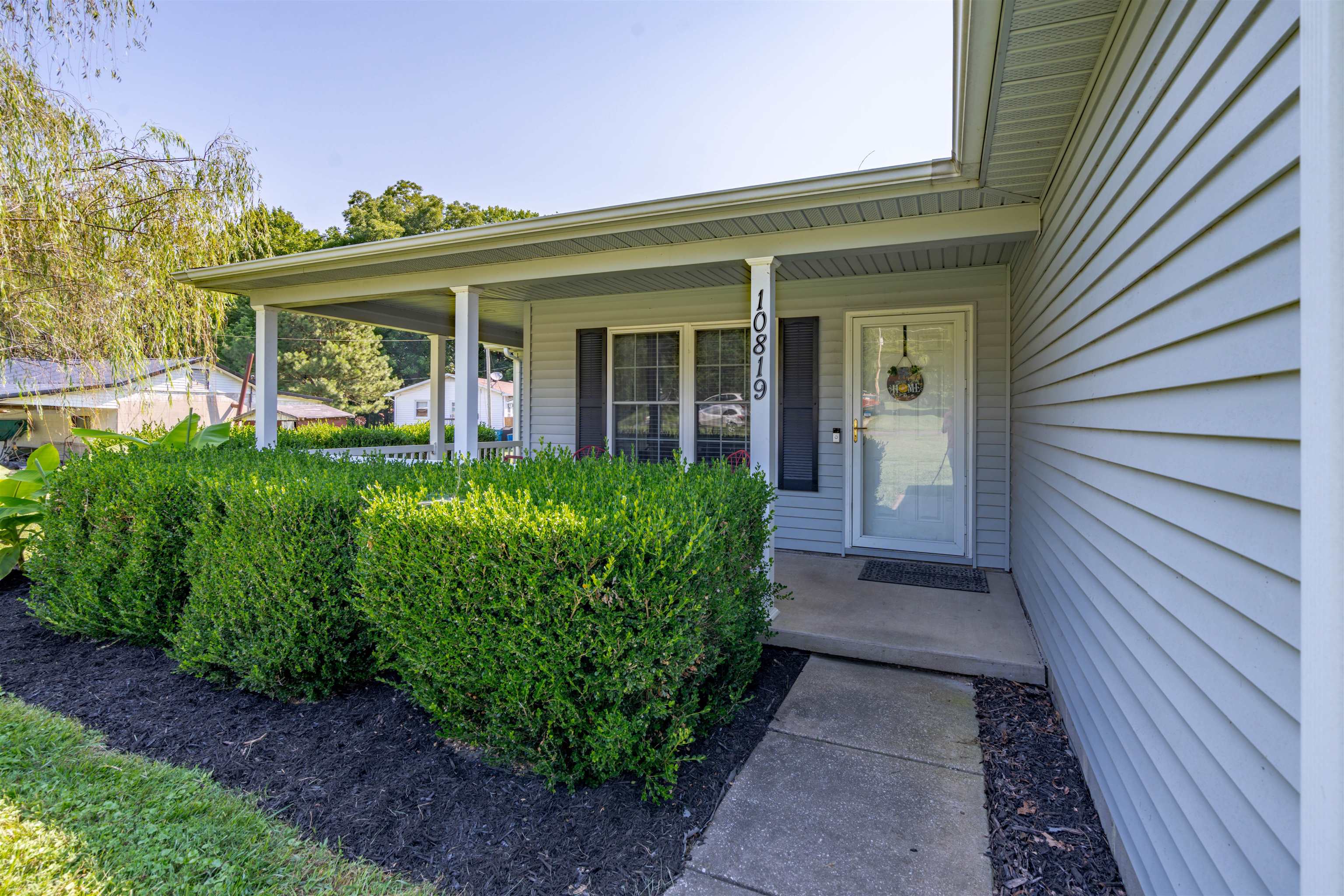 10819 Mill Street, Utica, Kentucky 42376, 3 Bedrooms Bedrooms, ,2 BathroomsBathrooms,Single Family Residence,For Sale,Mill Street,90099