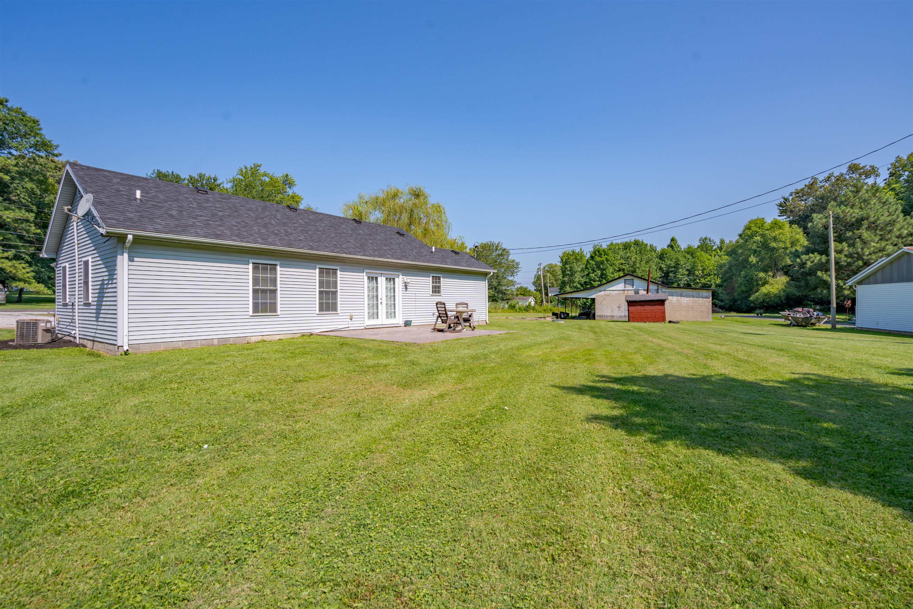 10819 Mill Street, Utica, Kentucky 42376, 3 Bedrooms Bedrooms, ,2 BathroomsBathrooms,Single Family Residence,For Sale,Mill Street,90099