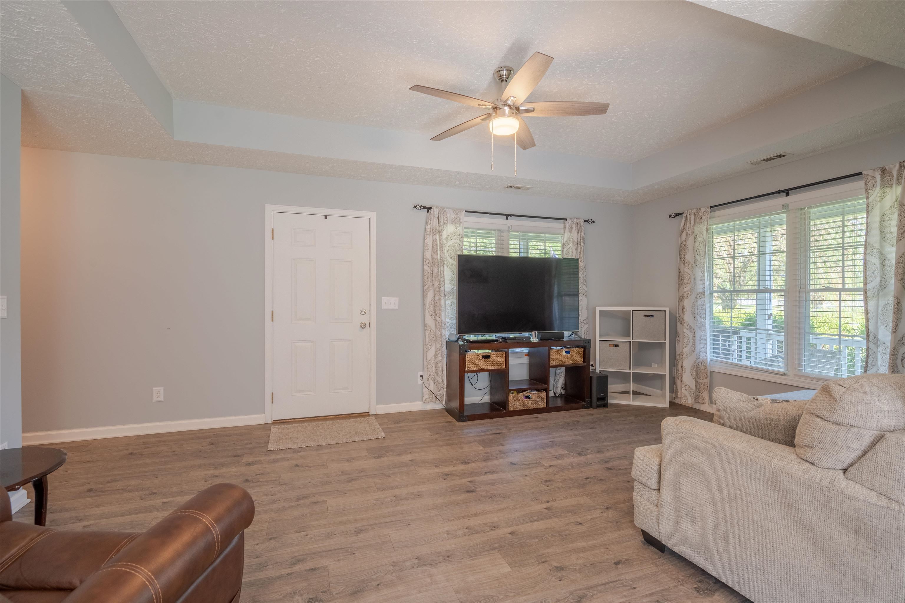 10819 Mill Street, Utica, Kentucky 42376, 3 Bedrooms Bedrooms, ,2 BathroomsBathrooms,Single Family Residence,For Sale,Mill Street,90099