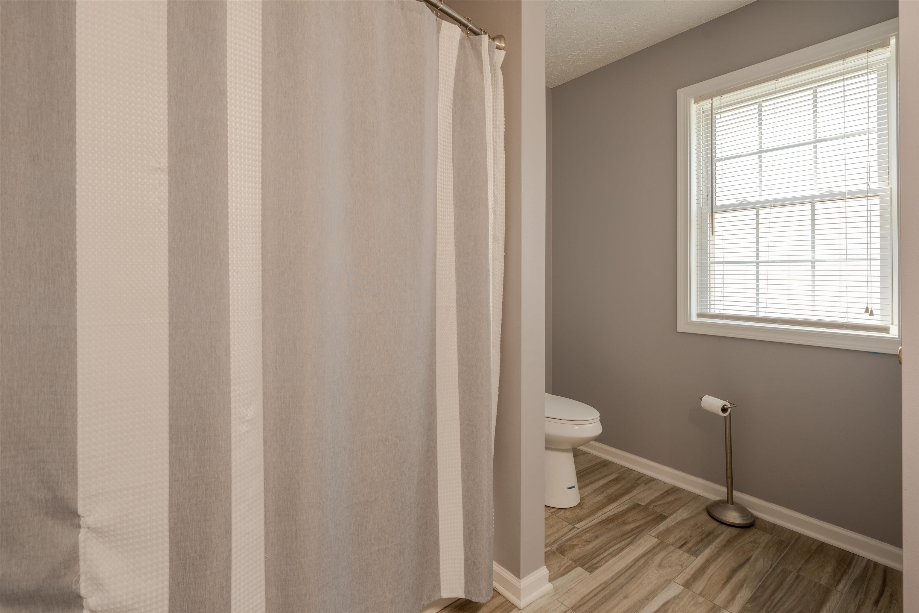 10819 Mill Street, Utica, Kentucky 42376, 3 Bedrooms Bedrooms, ,2 BathroomsBathrooms,Single Family Residence,For Sale,Mill Street,90099