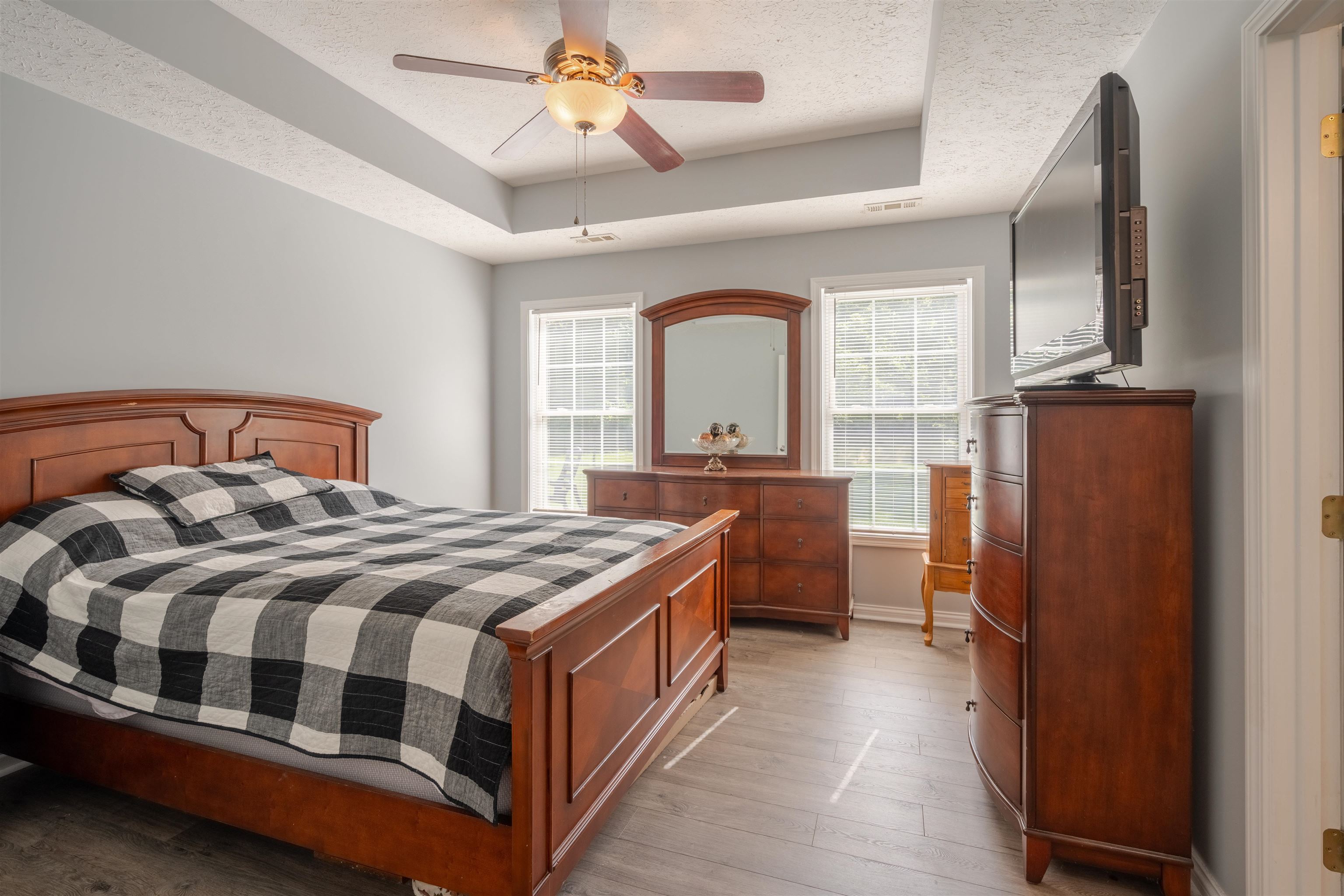 10819 Mill Street, Utica, Kentucky 42376, 3 Bedrooms Bedrooms, ,2 BathroomsBathrooms,Single Family Residence,For Sale,Mill Street,90099