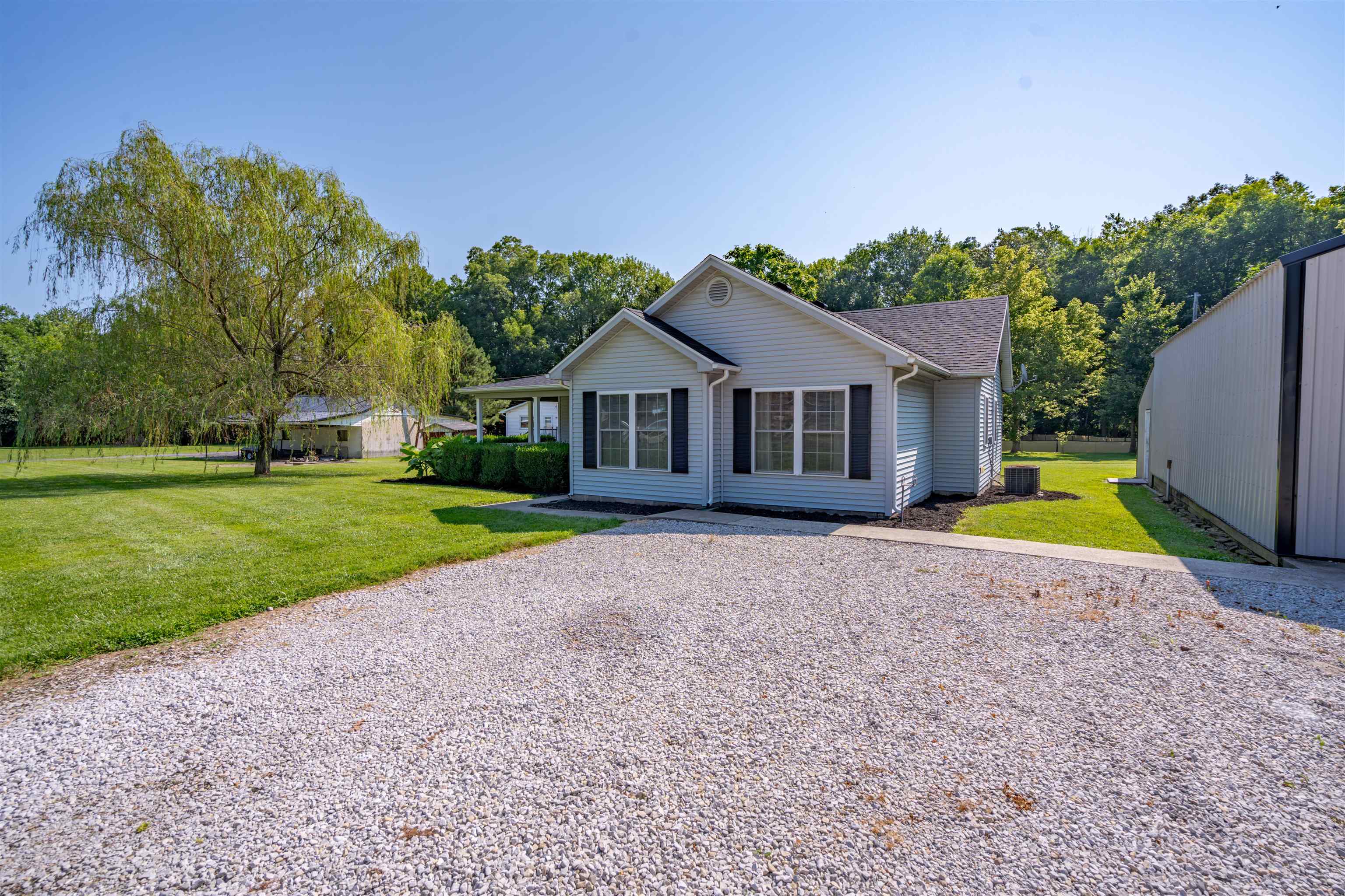 10819 Mill Street, Utica, Kentucky 42376, 3 Bedrooms Bedrooms, ,2 BathroomsBathrooms,Single Family Residence,For Sale,Mill Street,90099