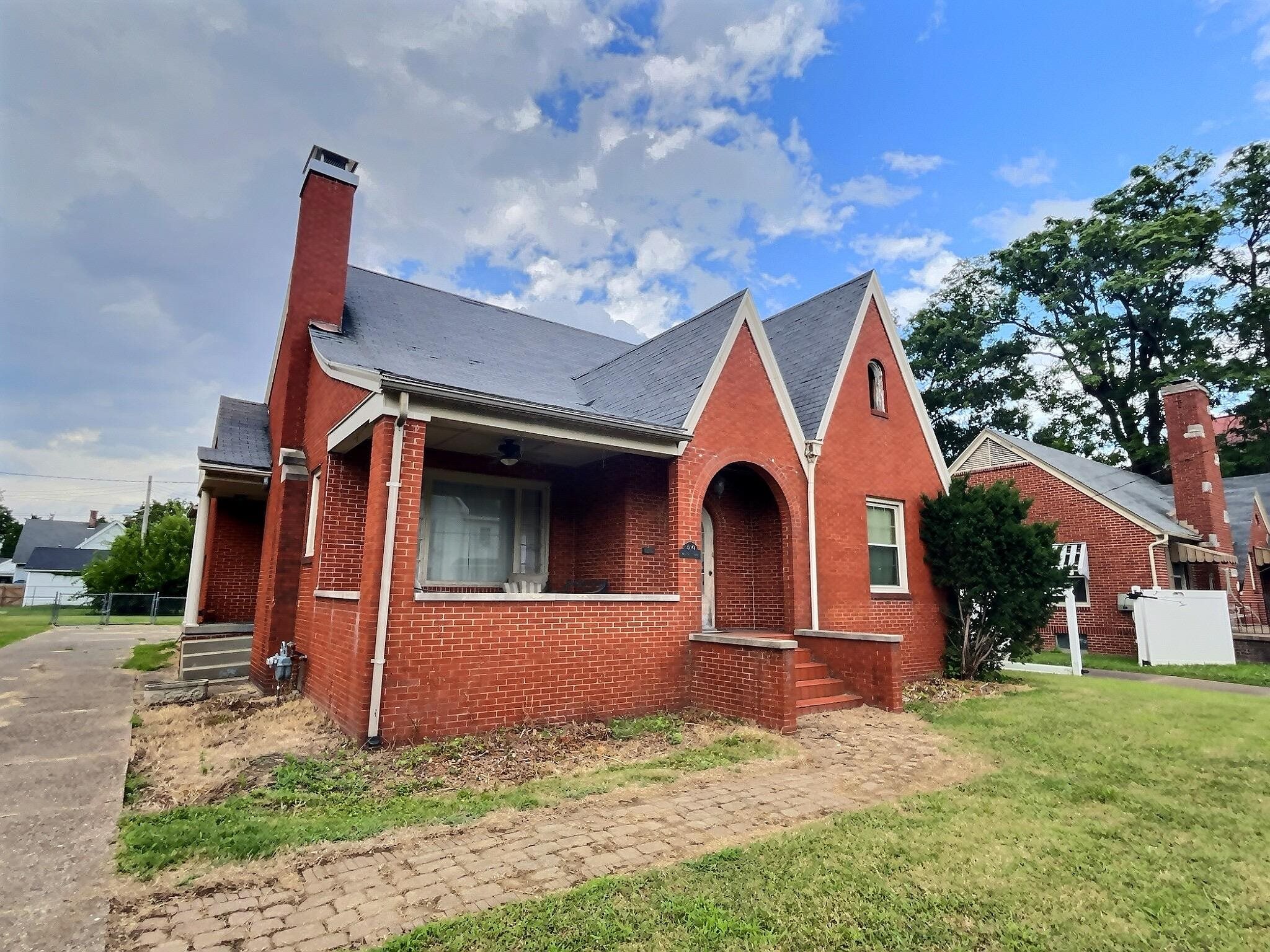 409 9th Street, Owensboro, Kentucky 42301, 3 Bedrooms Bedrooms, ,1 BathroomBathrooms,Single Family Residence,For Sale,9th Street,90100