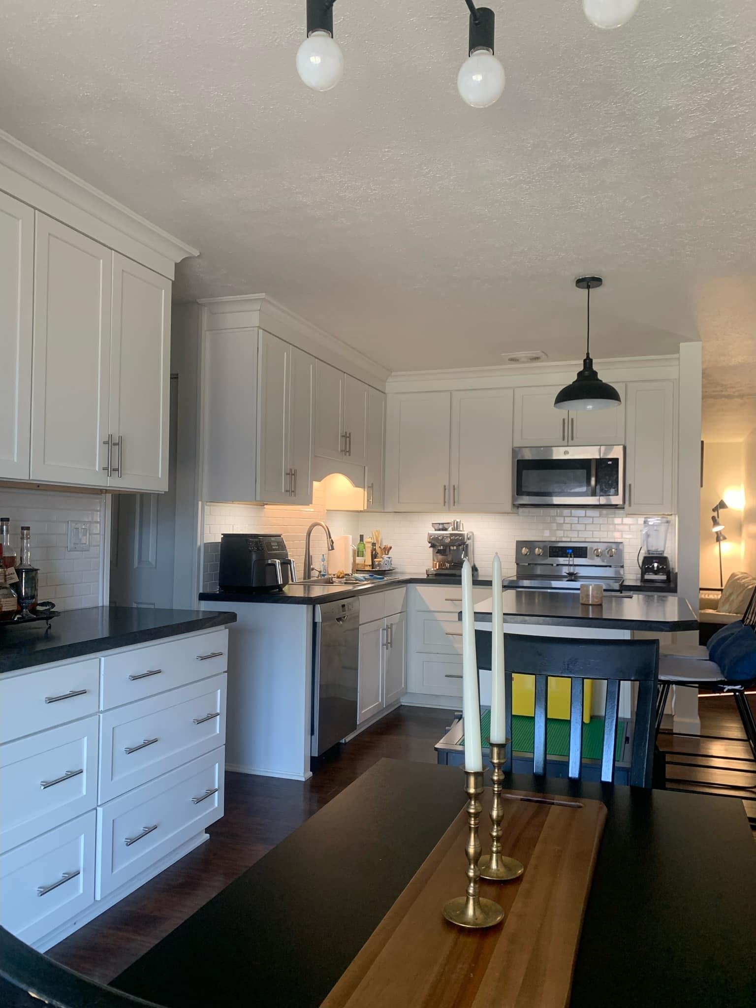 2207 Carriage Drive, Owensboro, Kentucky 42301, 3 Bedrooms Bedrooms, ,1 BathroomBathrooms,Ranch,For Sale,Carriage Drive,90101