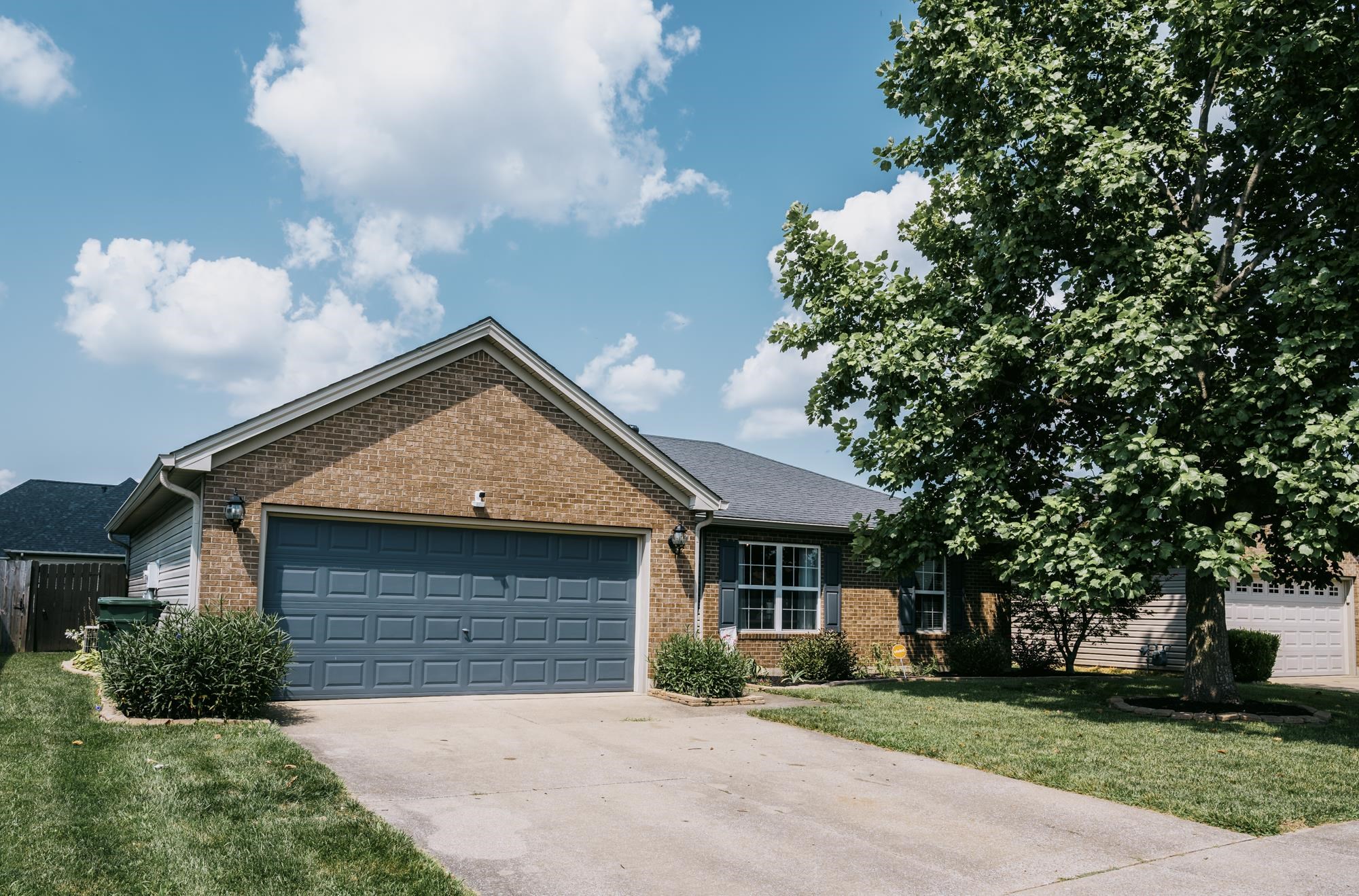 2345 Homestead Pointe, Owensboro, Kentucky 42301-0000, 3 Bedrooms Bedrooms, ,2 BathroomsBathrooms,Single Family Residence,For Sale,Homestead Pointe,90102
