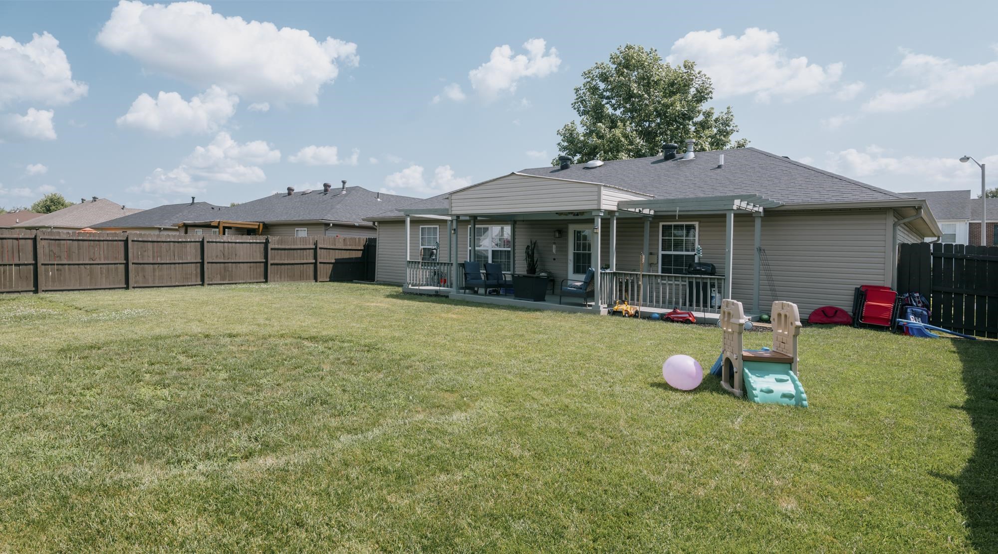 2345 Homestead Pointe, Owensboro, Kentucky 42301-0000, 3 Bedrooms Bedrooms, ,2 BathroomsBathrooms,Single Family Residence,For Sale,Homestead Pointe,90102