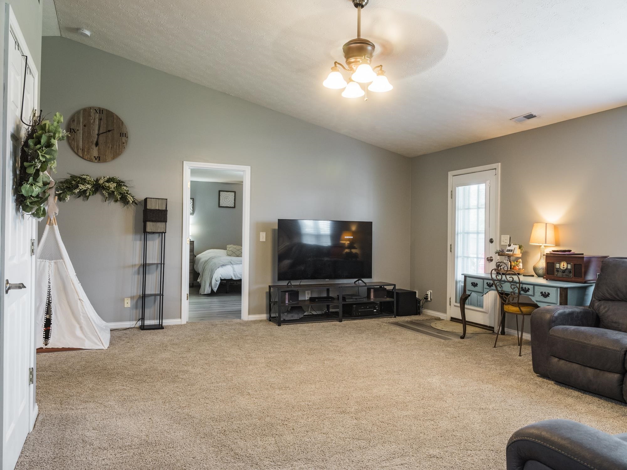 2345 Homestead Pointe, Owensboro, Kentucky 42301-0000, 3 Bedrooms Bedrooms, ,2 BathroomsBathrooms,Single Family Residence,For Sale,Homestead Pointe,90102