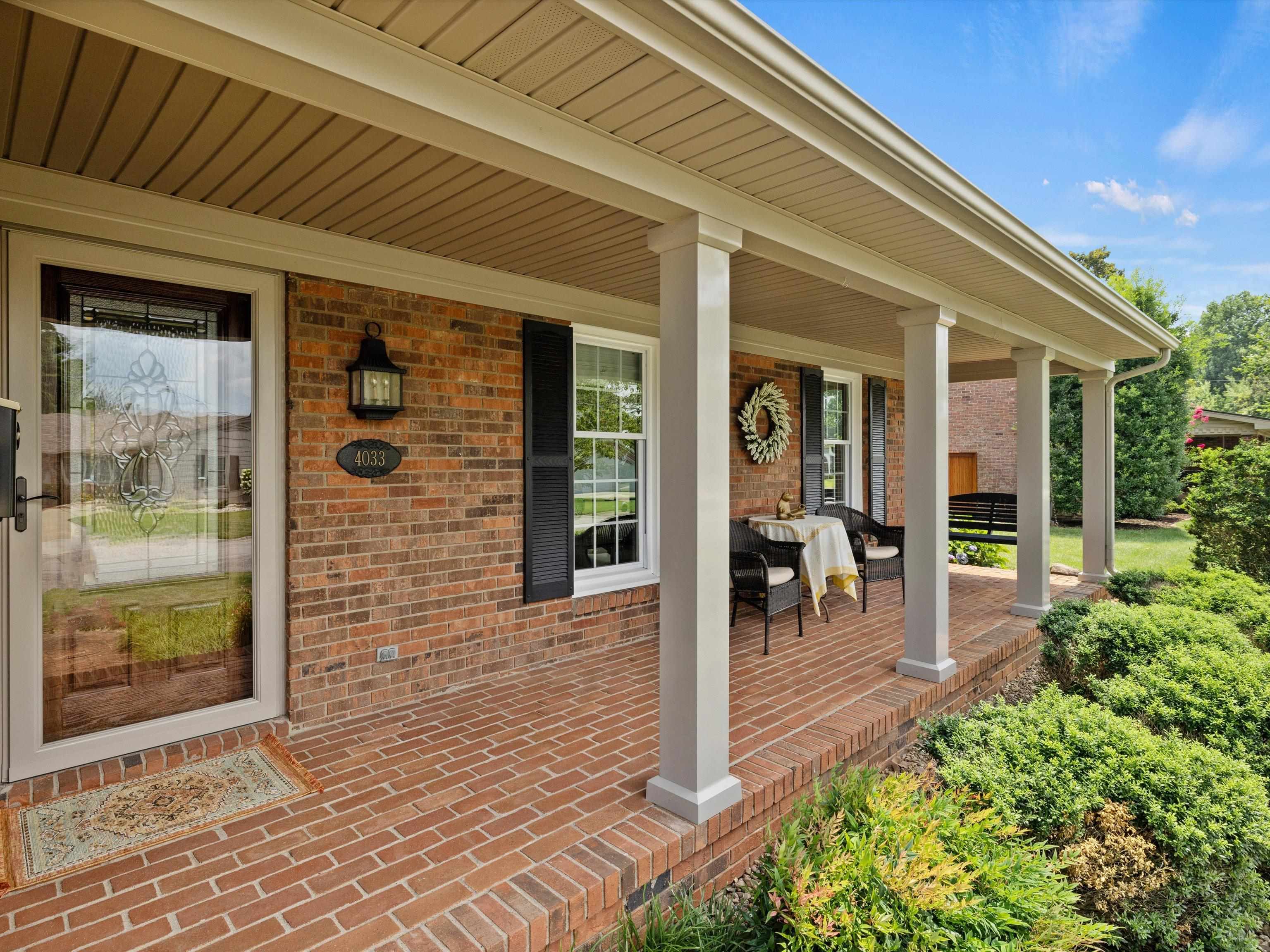 4033 Chapel Lane, Owensboro, Kentucky 42301, 3 Bedrooms Bedrooms, ,2 BathroomsBathrooms,Single Family Residence,For Sale,Chapel Lane,90105