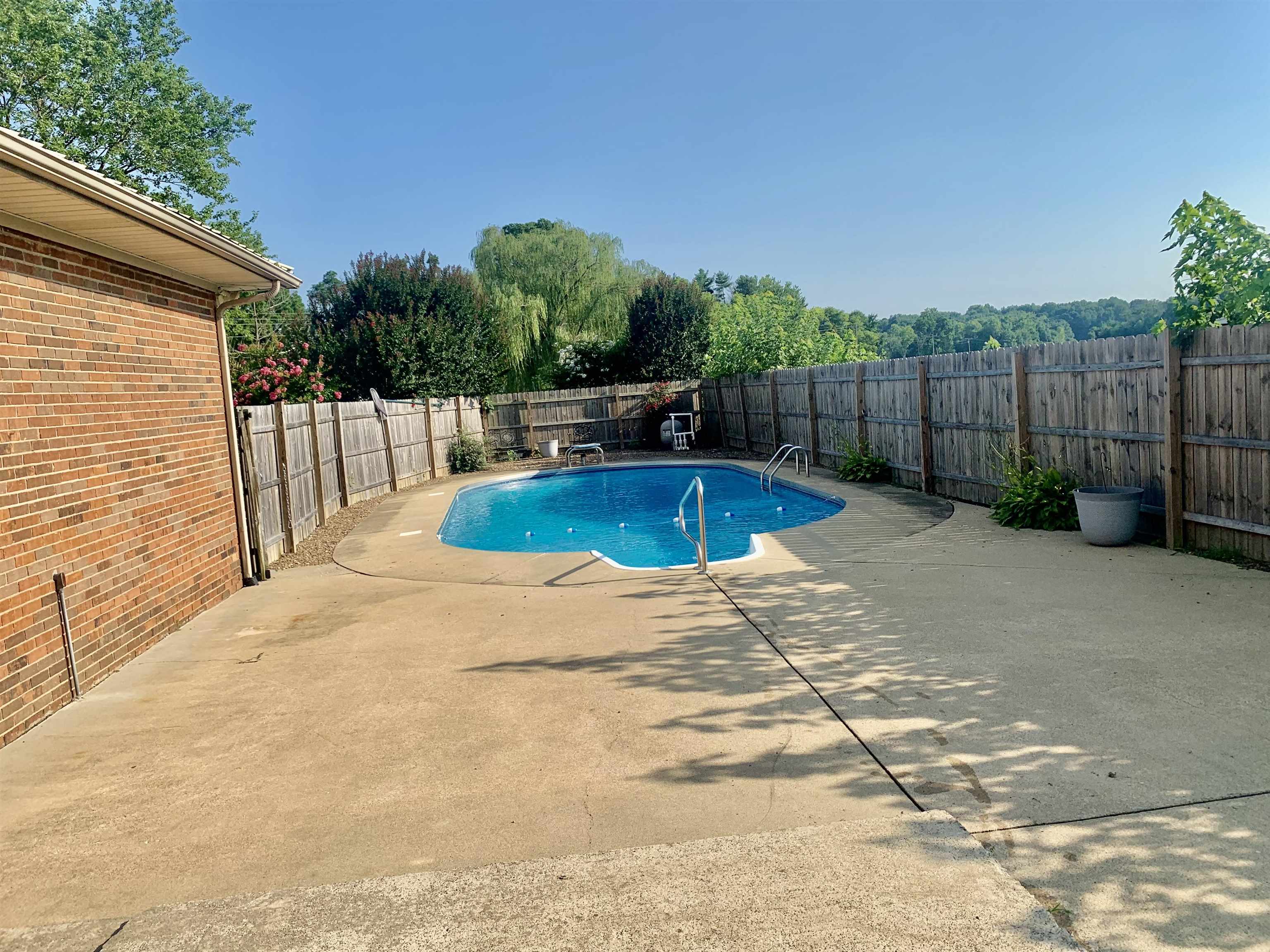 458 State Route 661, Lewisport, Kentucky 42351, 3 Bedrooms Bedrooms, ,1 BathroomBathrooms,Single Family Residence,For Sale,State Route 661,90107