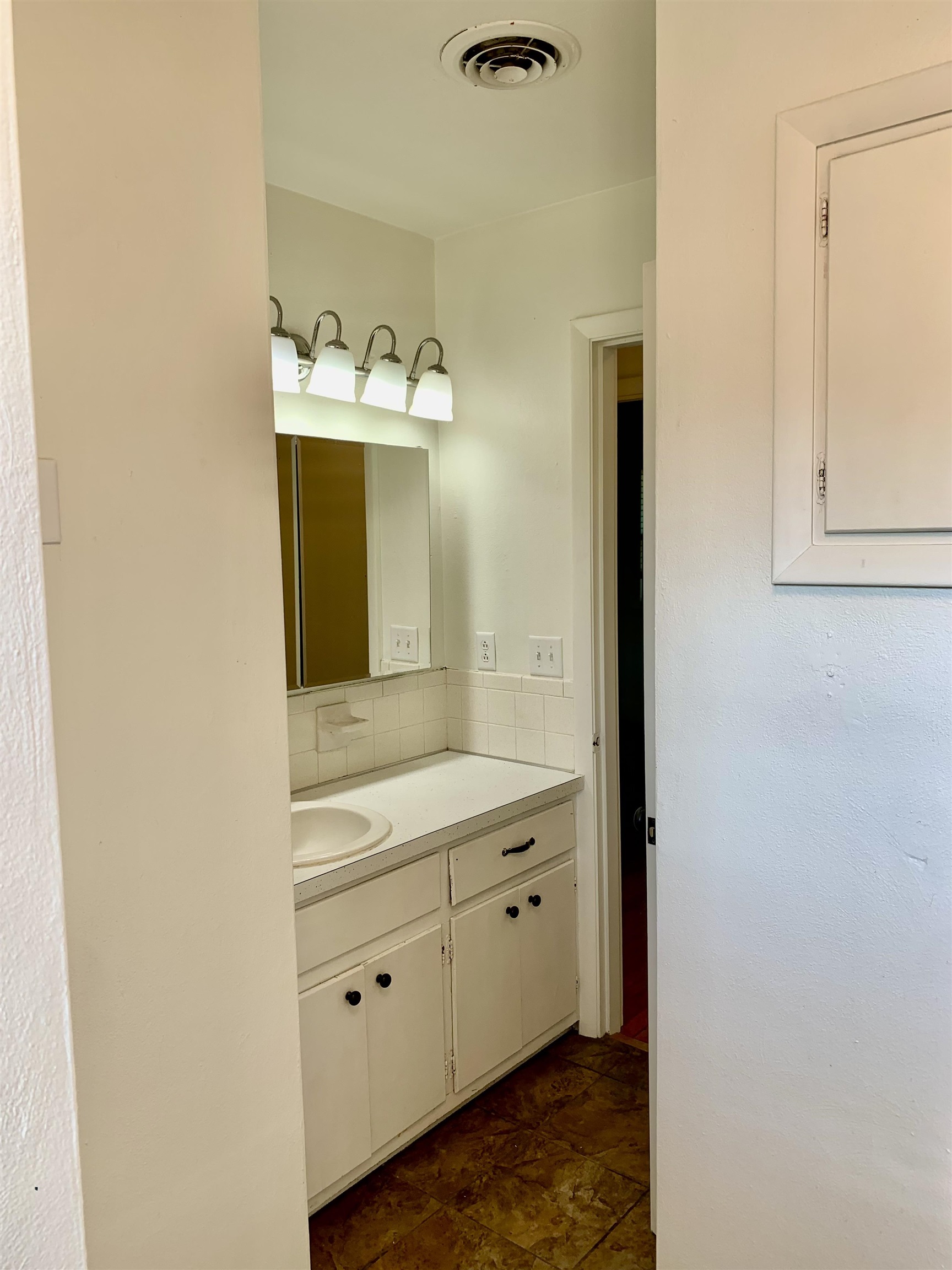458 State Route 661, Lewisport, Kentucky 42351, 3 Bedrooms Bedrooms, ,1 BathroomBathrooms,Single Family Residence,For Sale,State Route 661,90107