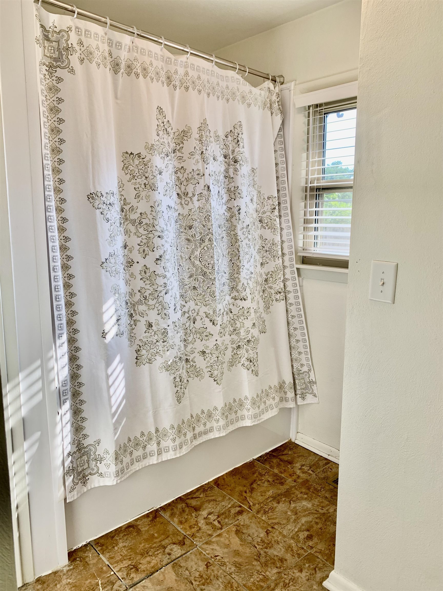 458 State Route 661, Lewisport, Kentucky 42351, 3 Bedrooms Bedrooms, ,1 BathroomBathrooms,Single Family Residence,For Sale,State Route 661,90107