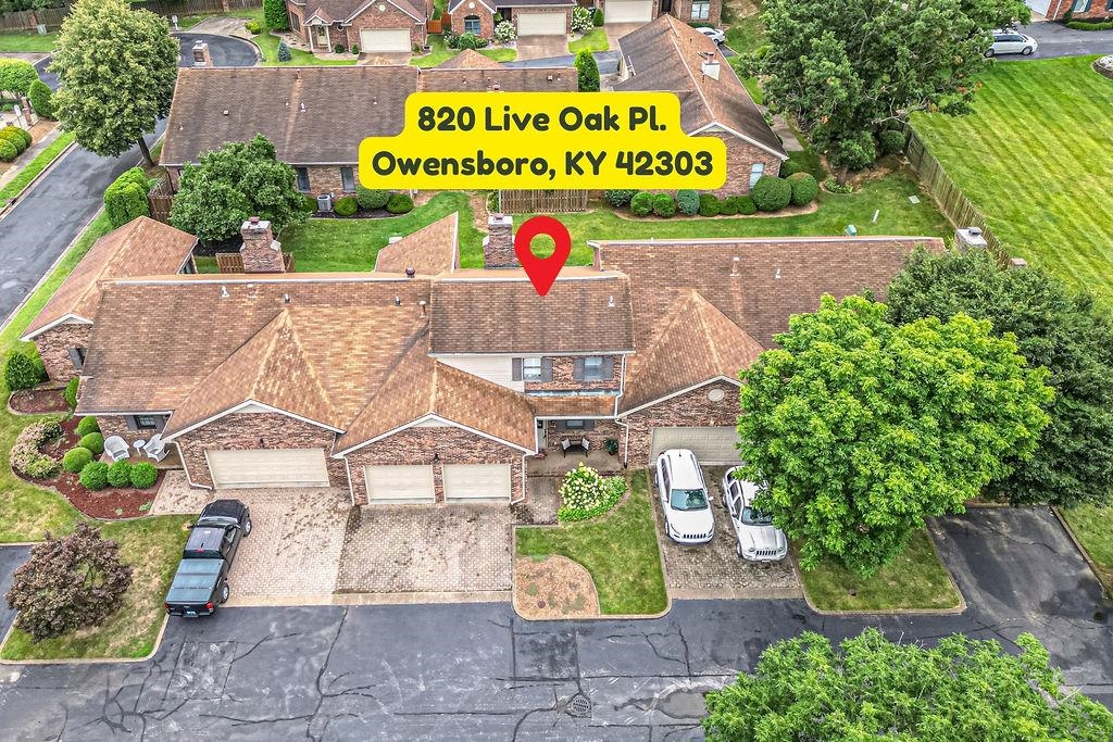 820 Live Oak Pl, Owensboro, Kentucky 42303, 2 Bedrooms Bedrooms, ,2 BathroomsBathrooms,Condominium,For Sale,Live Oak Pl,90114