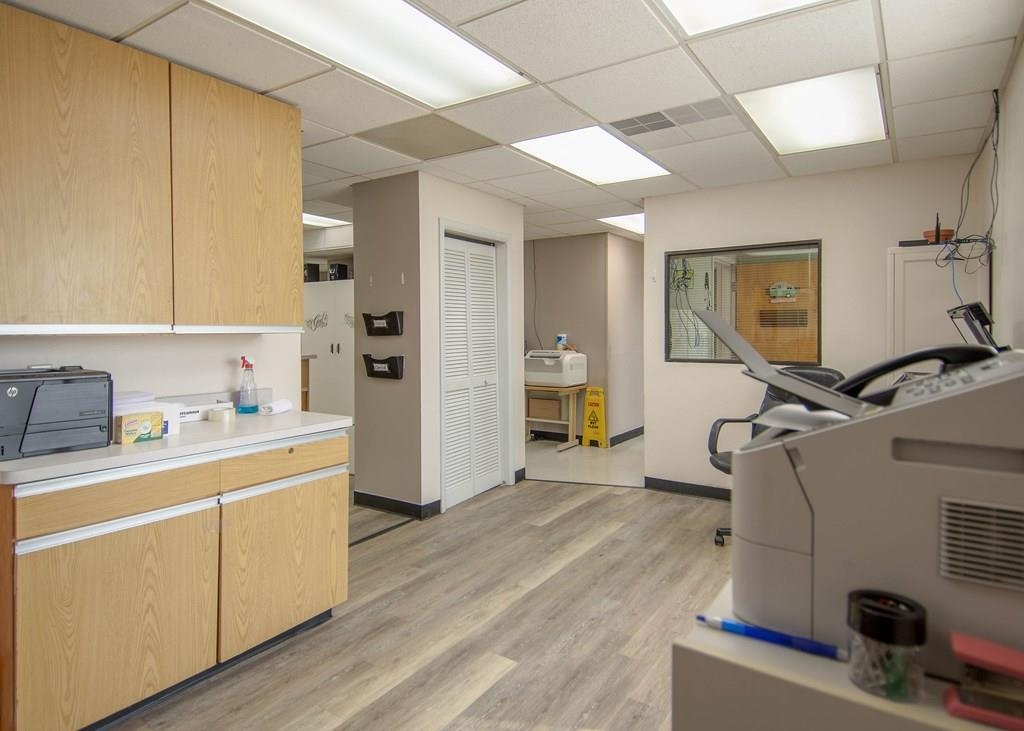 750 Salem Drive Suite 1-A, Owensboro, Kentucky 42303, ,Business,For Sale,Salem Drive Suite 1-A,90115