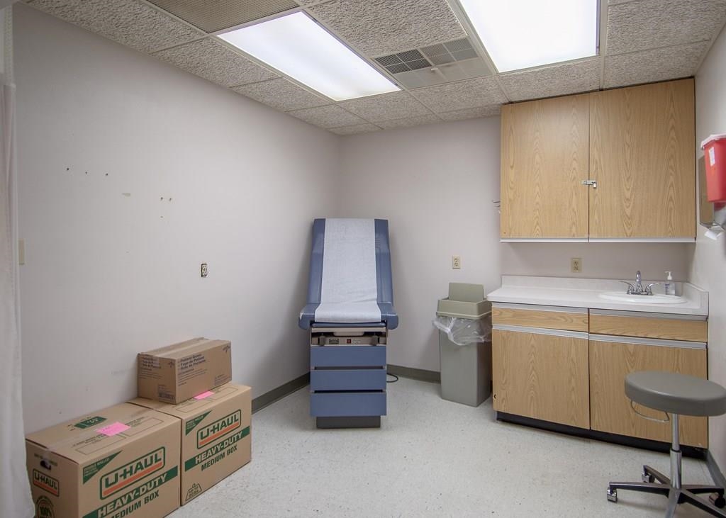 750 Salem Drive Suite 1-A, Owensboro, Kentucky 42303, ,Business,For Sale,Salem Drive Suite 1-A,90115