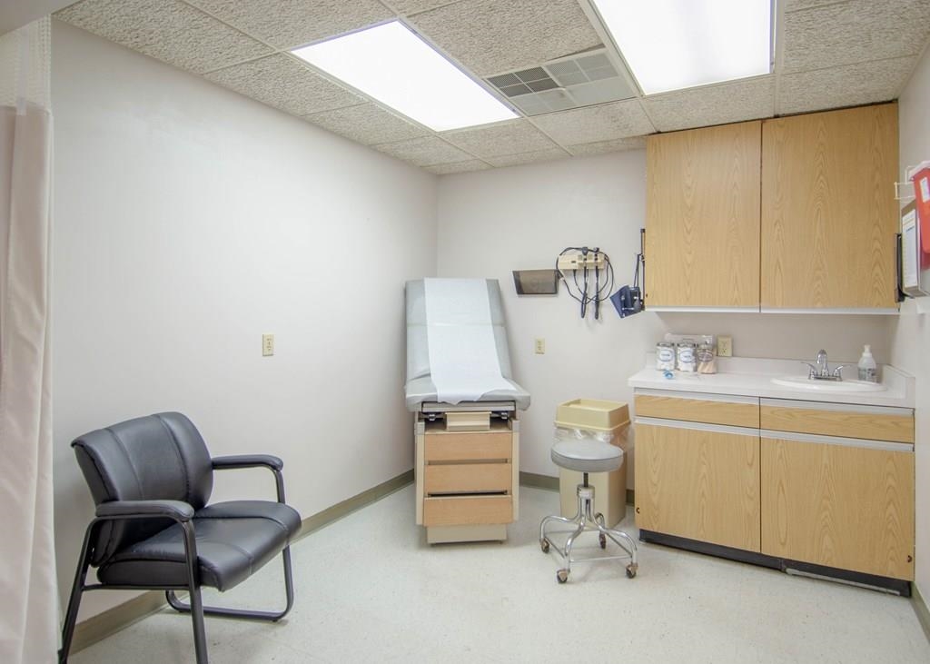 750 Salem Drive Suite 1-A, Owensboro, Kentucky 42303, ,Business,For Sale,Salem Drive Suite 1-A,90115