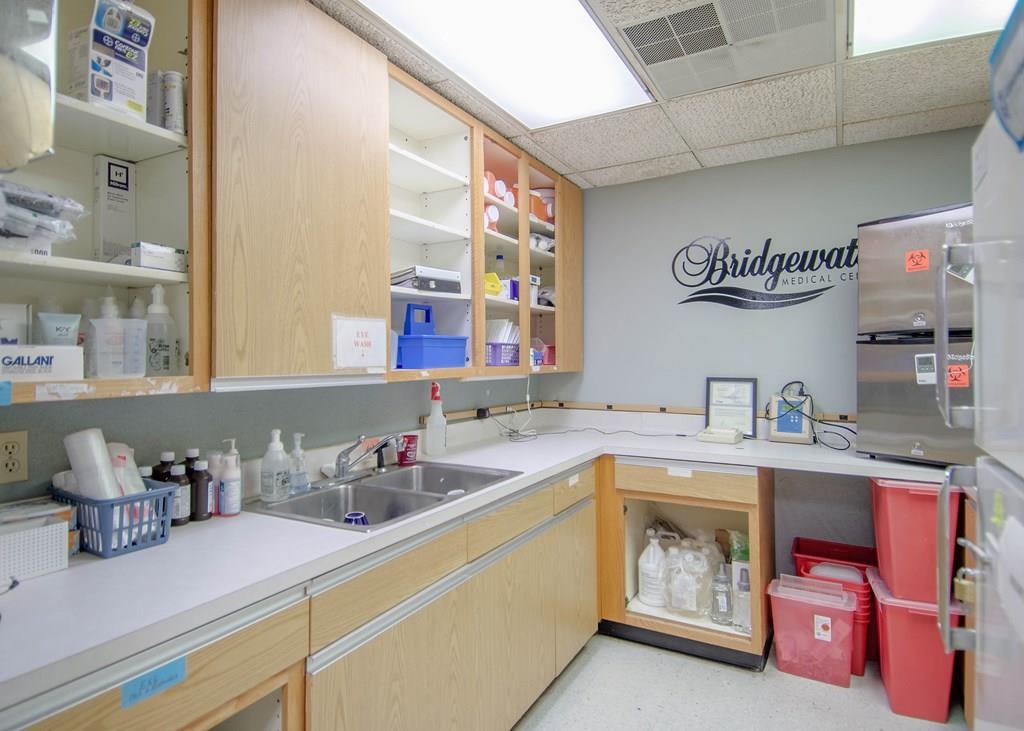 750 Salem Drive Suite 1-A, Owensboro, Kentucky 42303, ,Business,For Sale,Salem Drive Suite 1-A,90115