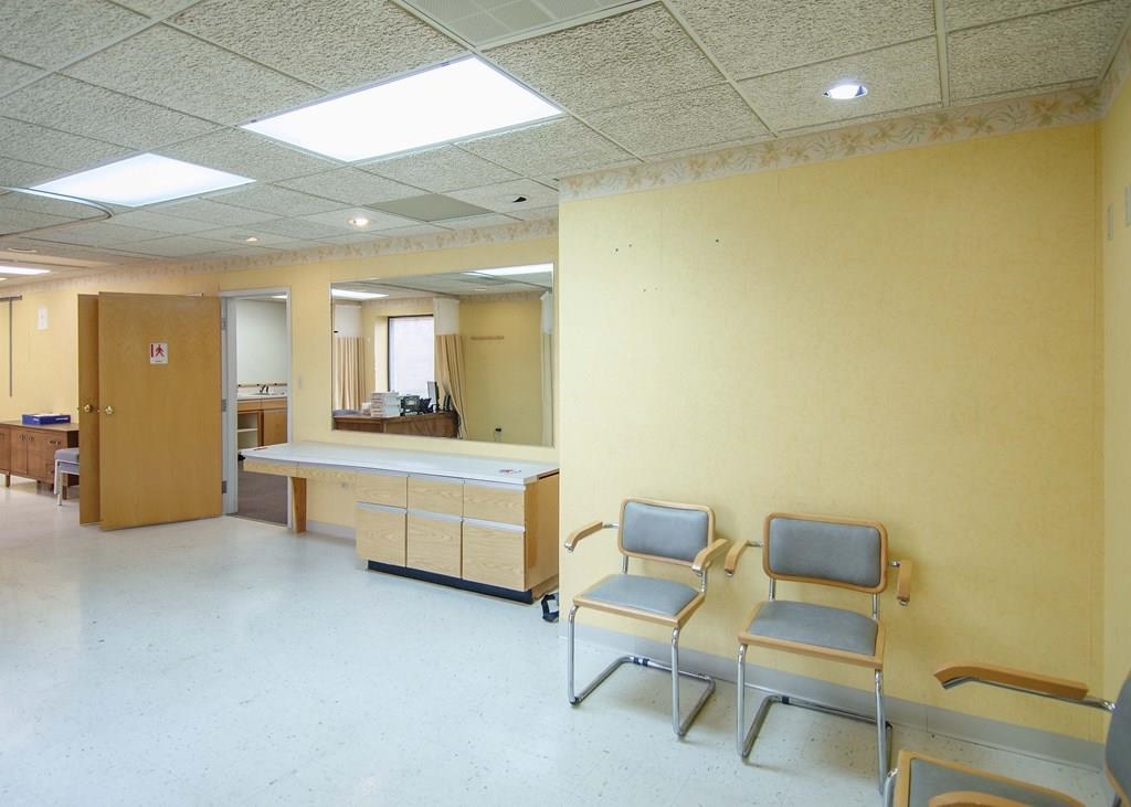750 Salem Drive Suite 1-B, Owensboro, Kentucky 42303, ,Business,For Sale,Salem Drive Suite 1-B,90116
