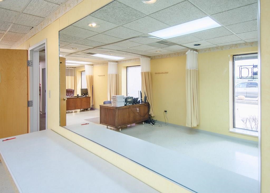 750 Salem Drive Suite 1-B, Owensboro, Kentucky 42303, ,Business,For Sale,Salem Drive Suite 1-B,90116