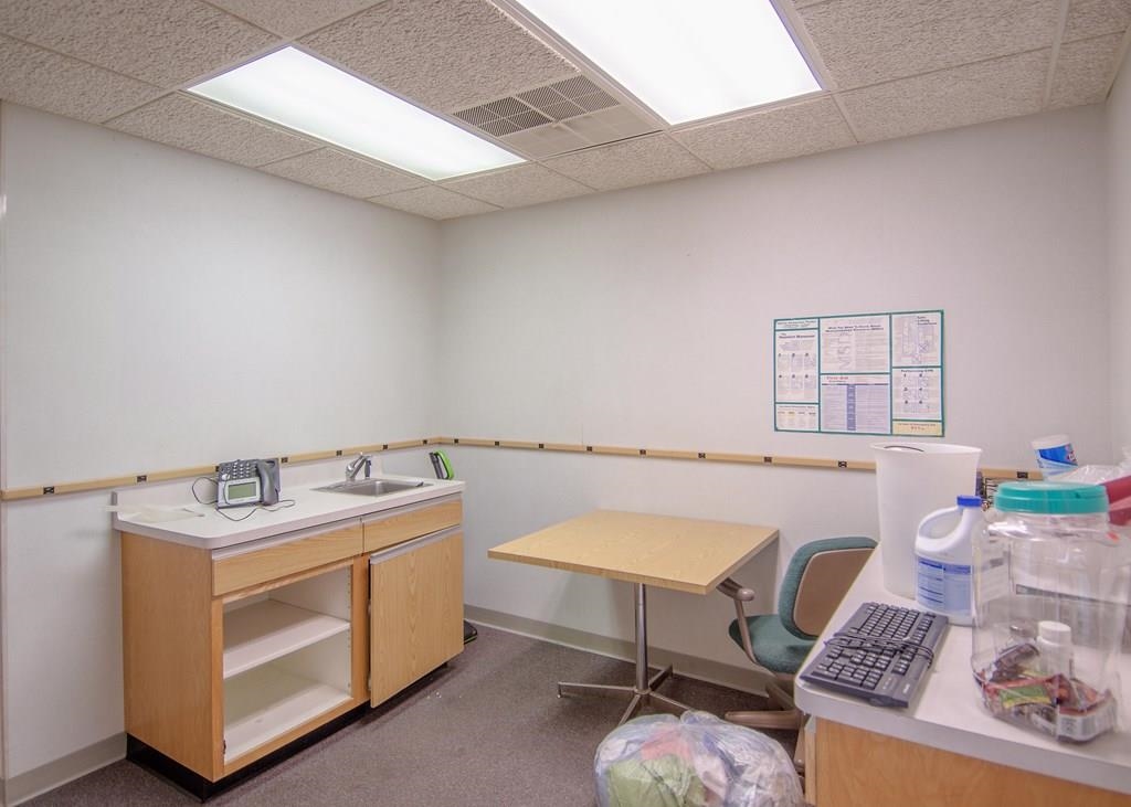 750 Salem Drive Suite 1-B, Owensboro, Kentucky 42303, ,Business,For Sale,Salem Drive Suite 1-B,90116