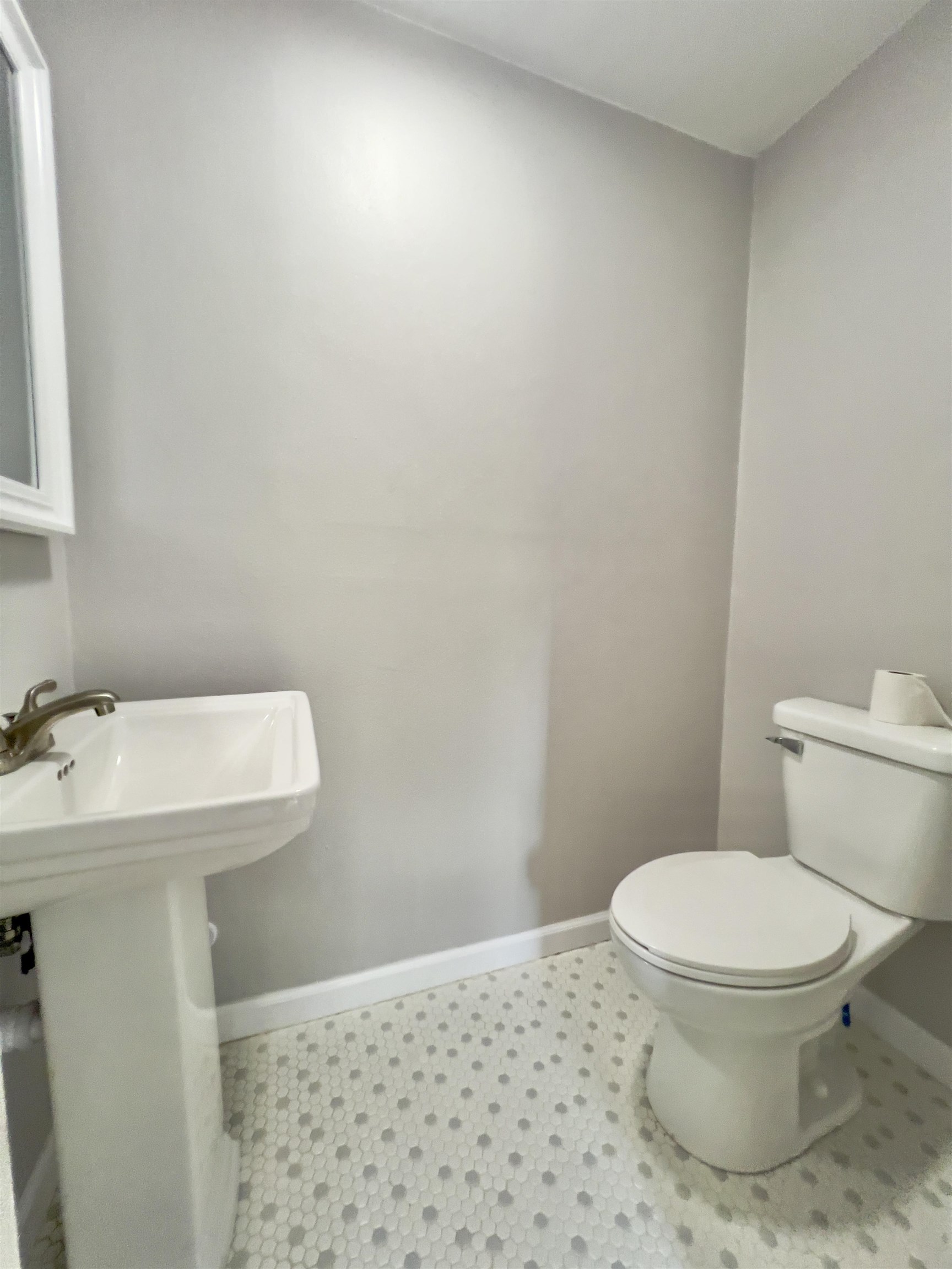 1516 Parrish Court, Owensboro, Kentucky 42301, 2 Bedrooms Bedrooms, ,1 BathroomBathrooms,Single Family Residence,For Sale,Parrish Court,90117