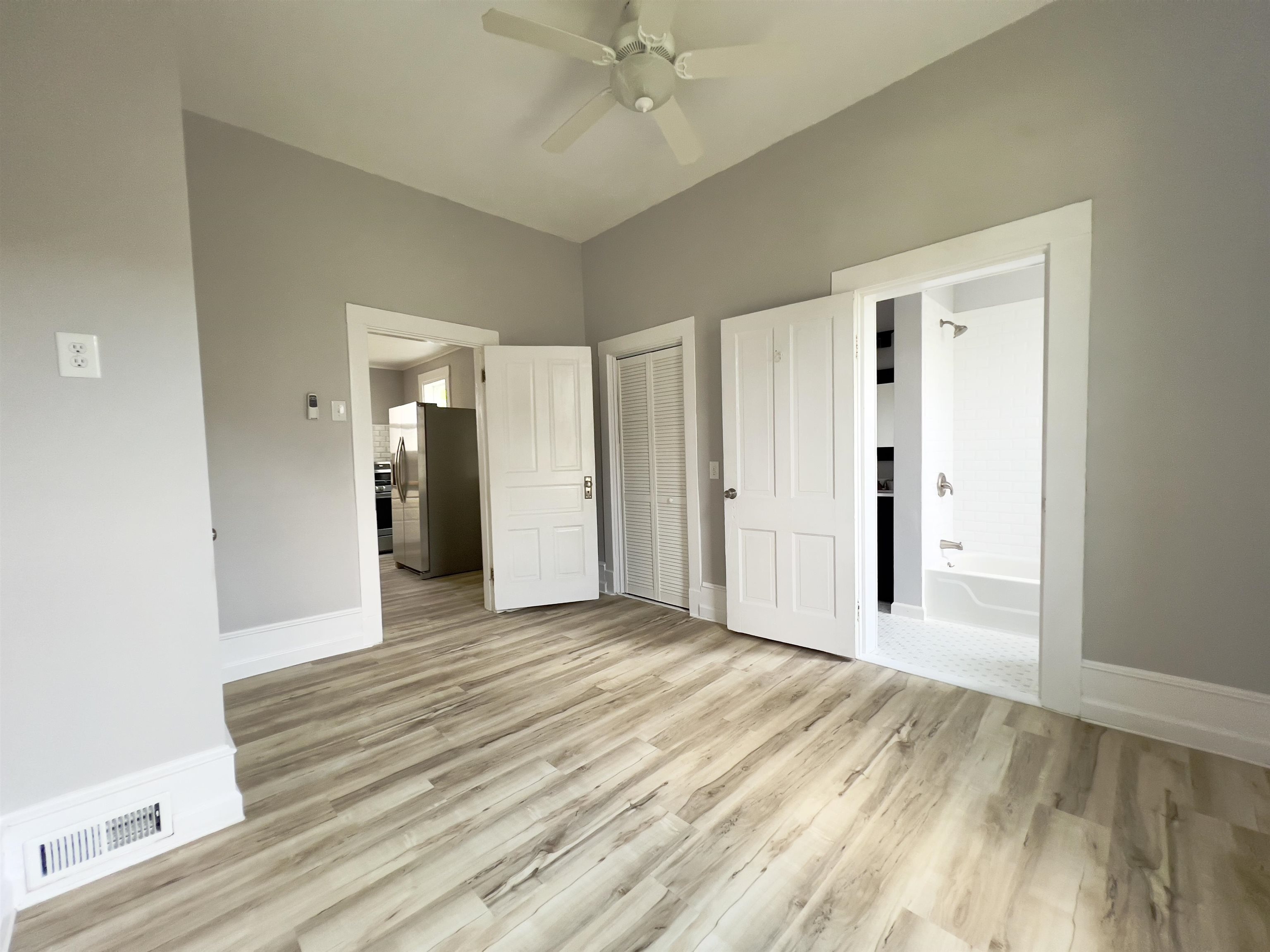 1516 Parrish Court, Owensboro, Kentucky 42301, 2 Bedrooms Bedrooms, ,1 BathroomBathrooms,Single Family Residence,For Sale,Parrish Court,90117