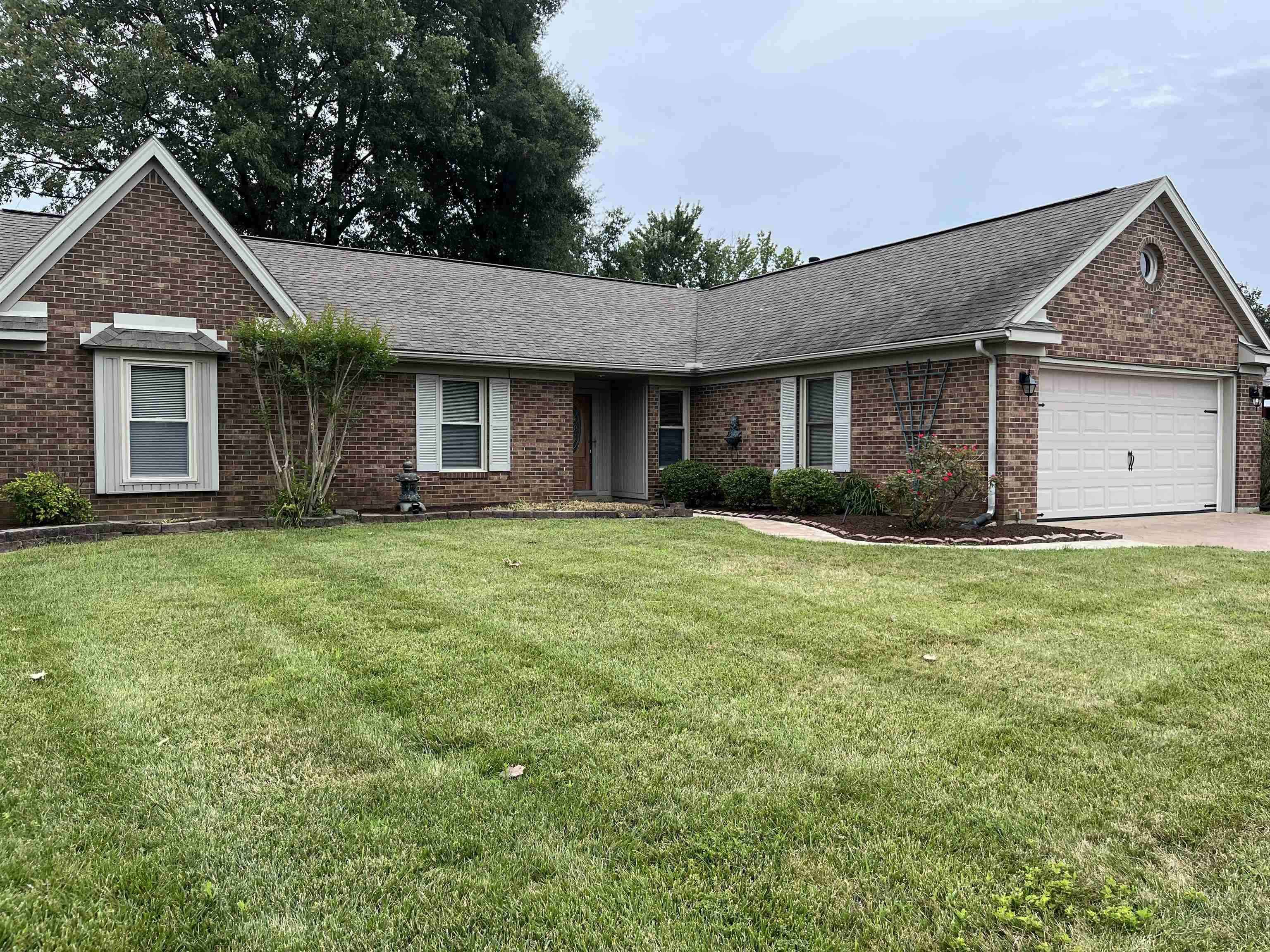 3601 War Admiral Dr., Owensboro, Kentucky 42303, 3 Bedrooms Bedrooms, ,2 BathroomsBathrooms,Single Family Residence,For Sale,War Admiral Dr.,90118