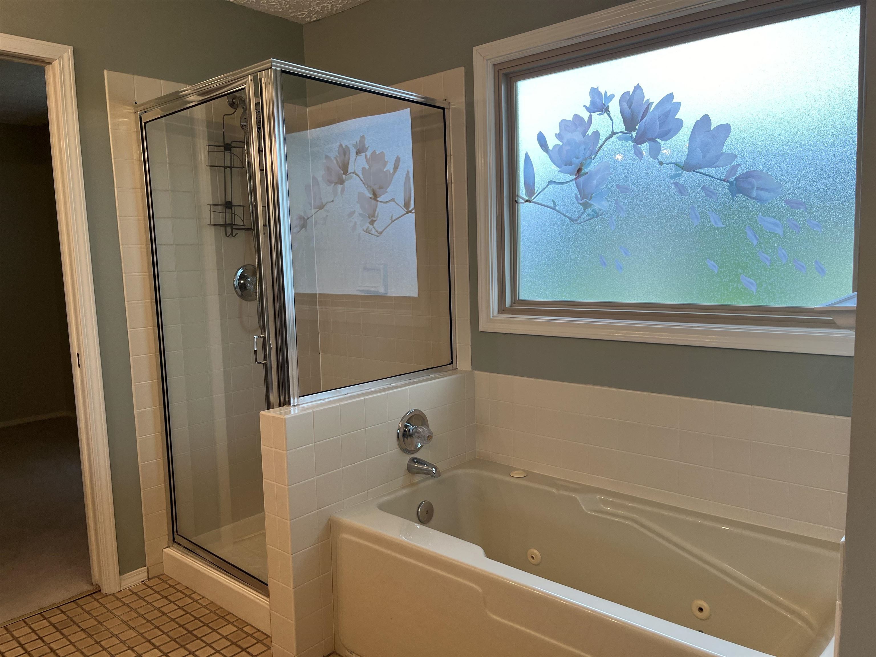 3601 War Admiral Dr., Owensboro, Kentucky 42303, 3 Bedrooms Bedrooms, ,2 BathroomsBathrooms,Single Family Residence,For Sale,War Admiral Dr.,90118