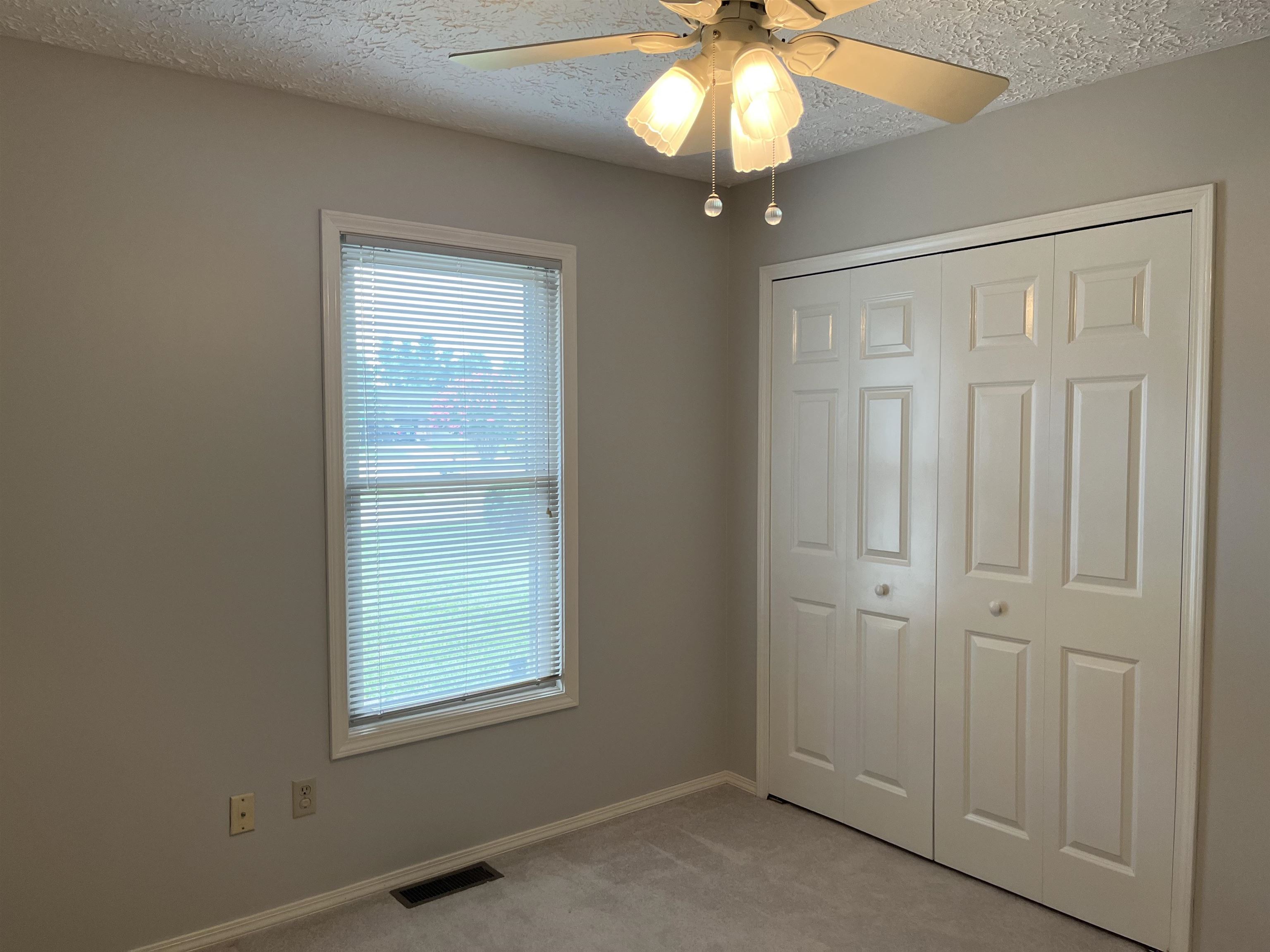 3601 War Admiral Dr., Owensboro, Kentucky 42303, 3 Bedrooms Bedrooms, ,2 BathroomsBathrooms,Single Family Residence,For Sale,War Admiral Dr.,90118