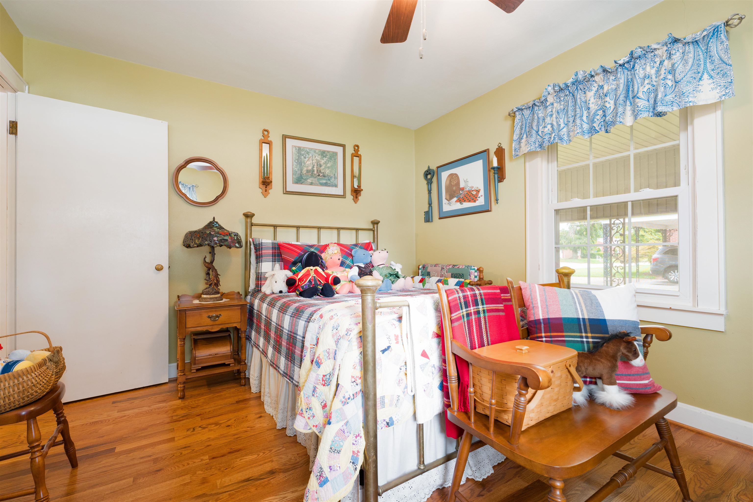 2052 York Drive, Owensboro, Kentucky 42301, 3 Bedrooms Bedrooms, ,2 BathroomsBathrooms,Single Family Residence,For Sale,York Drive,90124