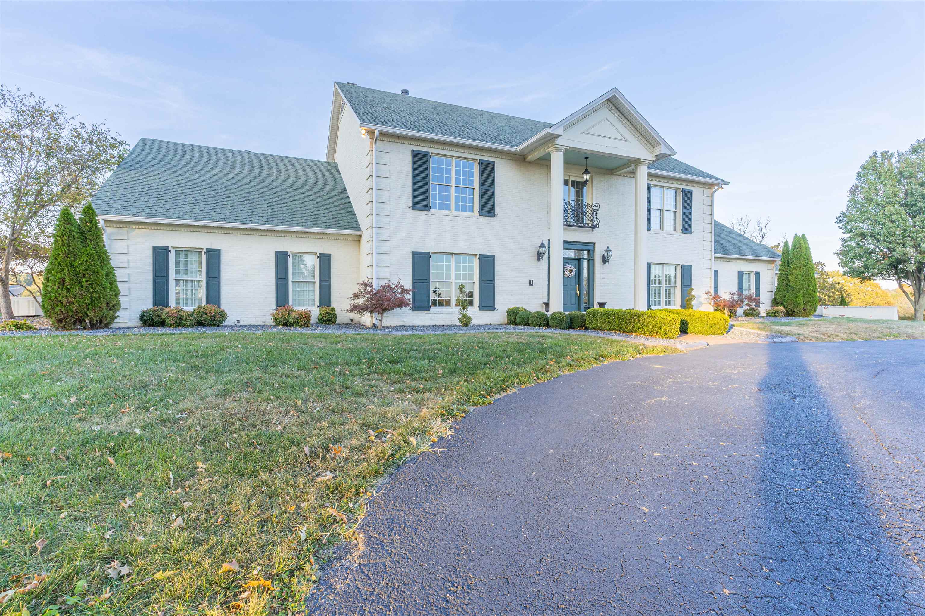 7219 HWY 54, Philpot, Kentucky 42366, 7 Bedrooms Bedrooms, ,6 BathroomsBathrooms,Single Family Residence,For Sale,HWY 54,90127