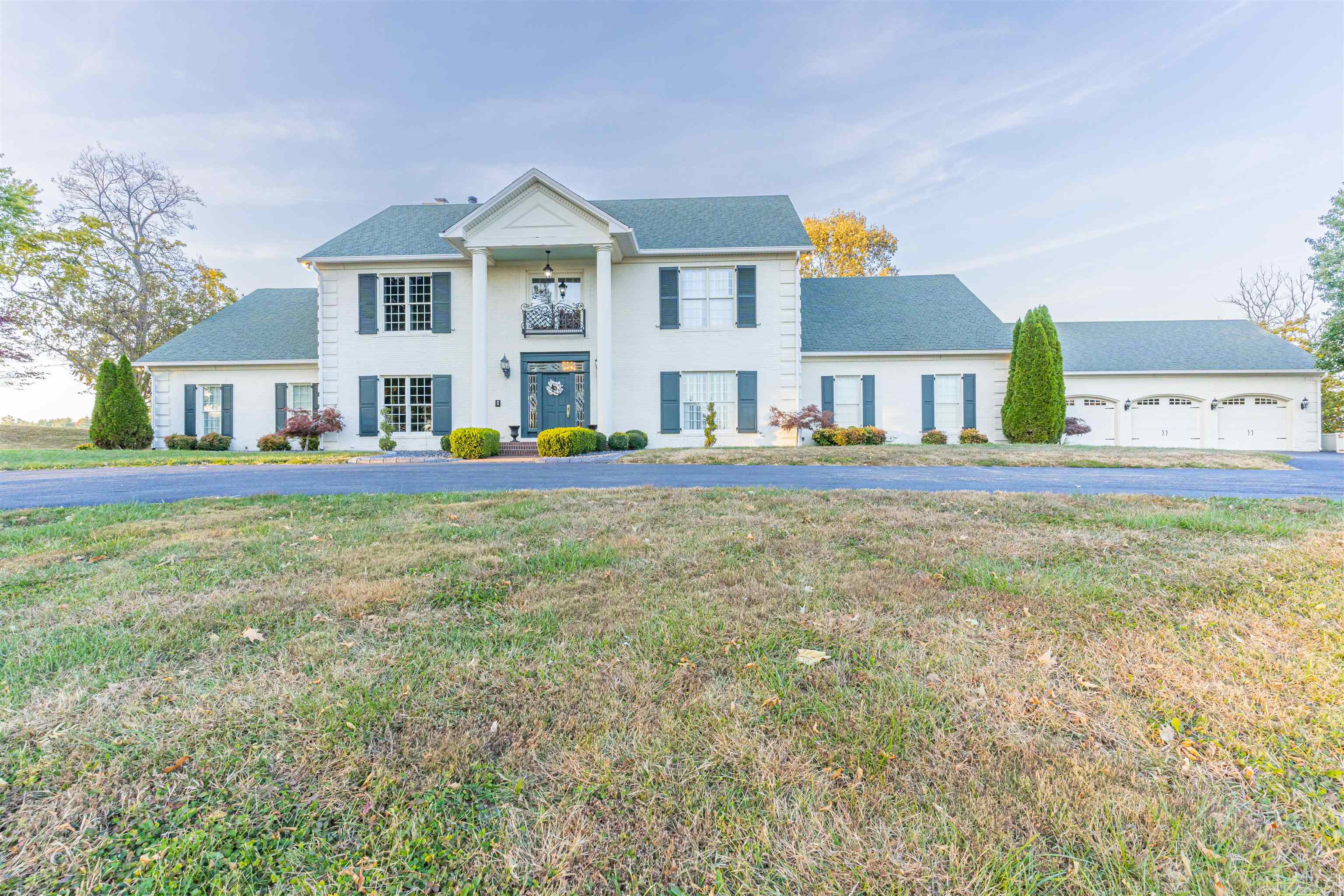 7219 HWY 54, Philpot, Kentucky 42366, 7 Bedrooms Bedrooms, ,6 BathroomsBathrooms,Single Family Residence,For Sale,HWY 54,90127