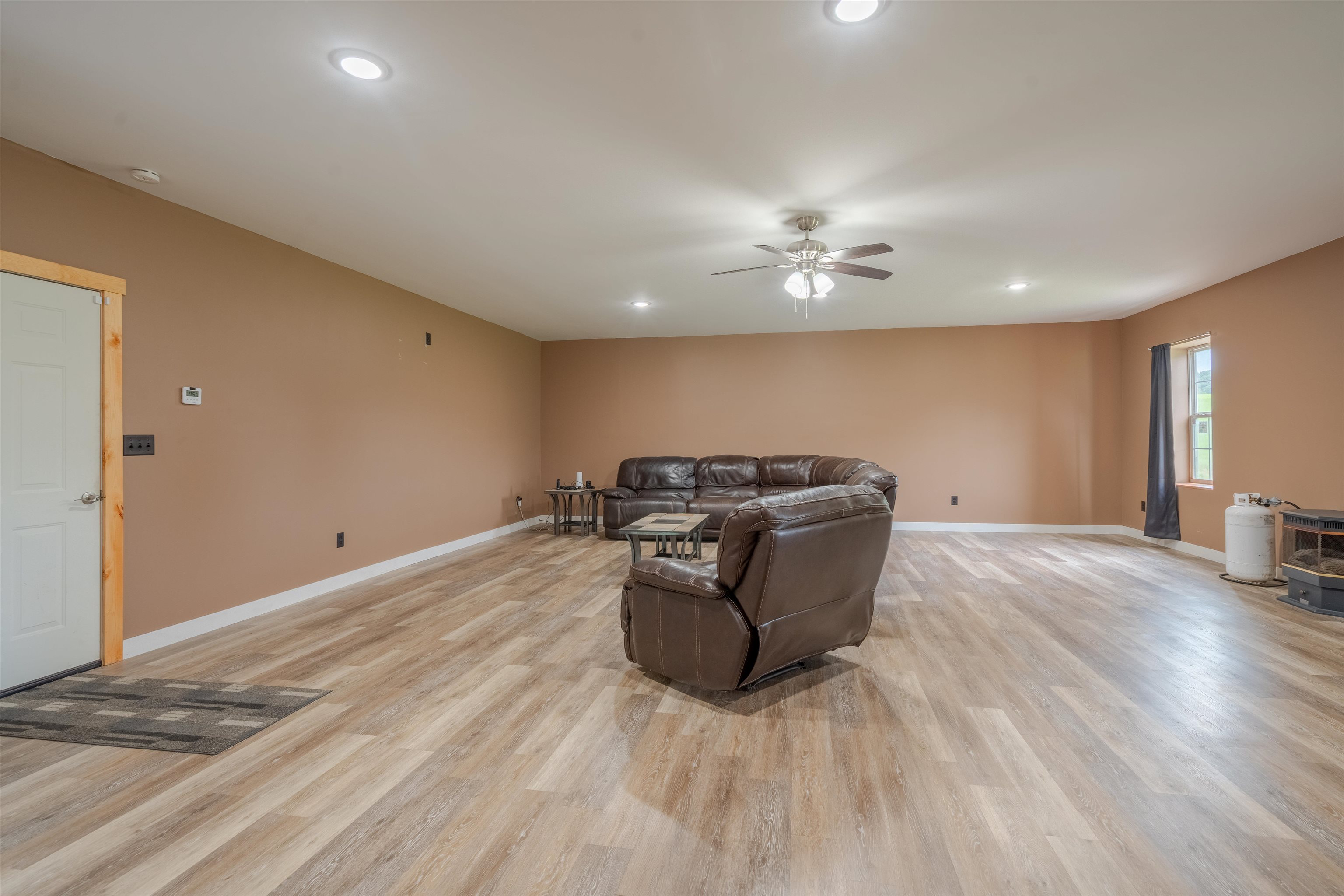 16149 OWENSBORO RD, Falls of Rough, Kentucky 40119, 2 Bedrooms Bedrooms, ,1 BathroomBathrooms,Ranch,For Sale,OWENSBORO RD,90132
