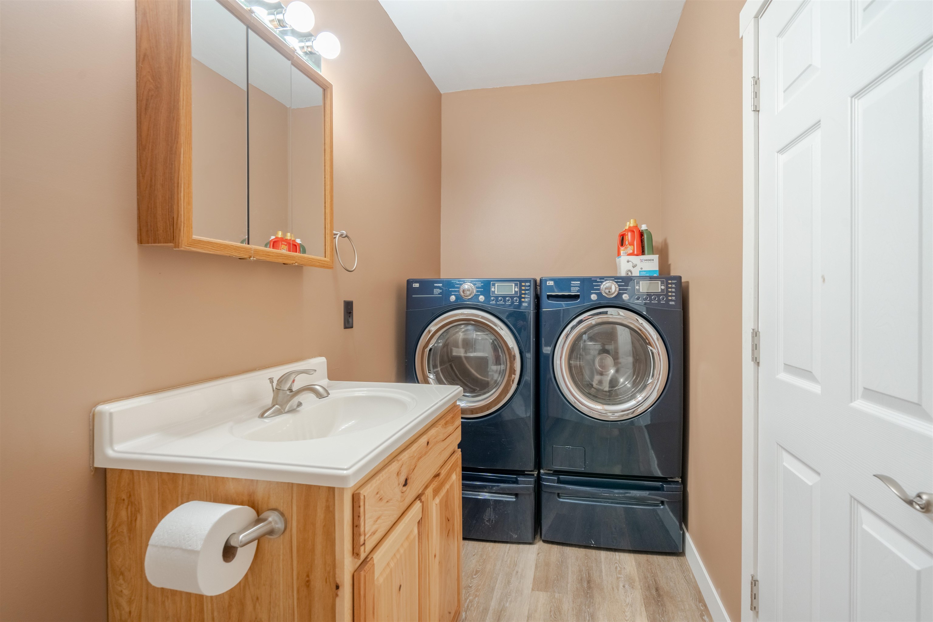 16149 OWENSBORO RD, Falls of Rough, Kentucky 40119, 2 Bedrooms Bedrooms, ,1 BathroomBathrooms,Ranch,For Sale,OWENSBORO RD,90132