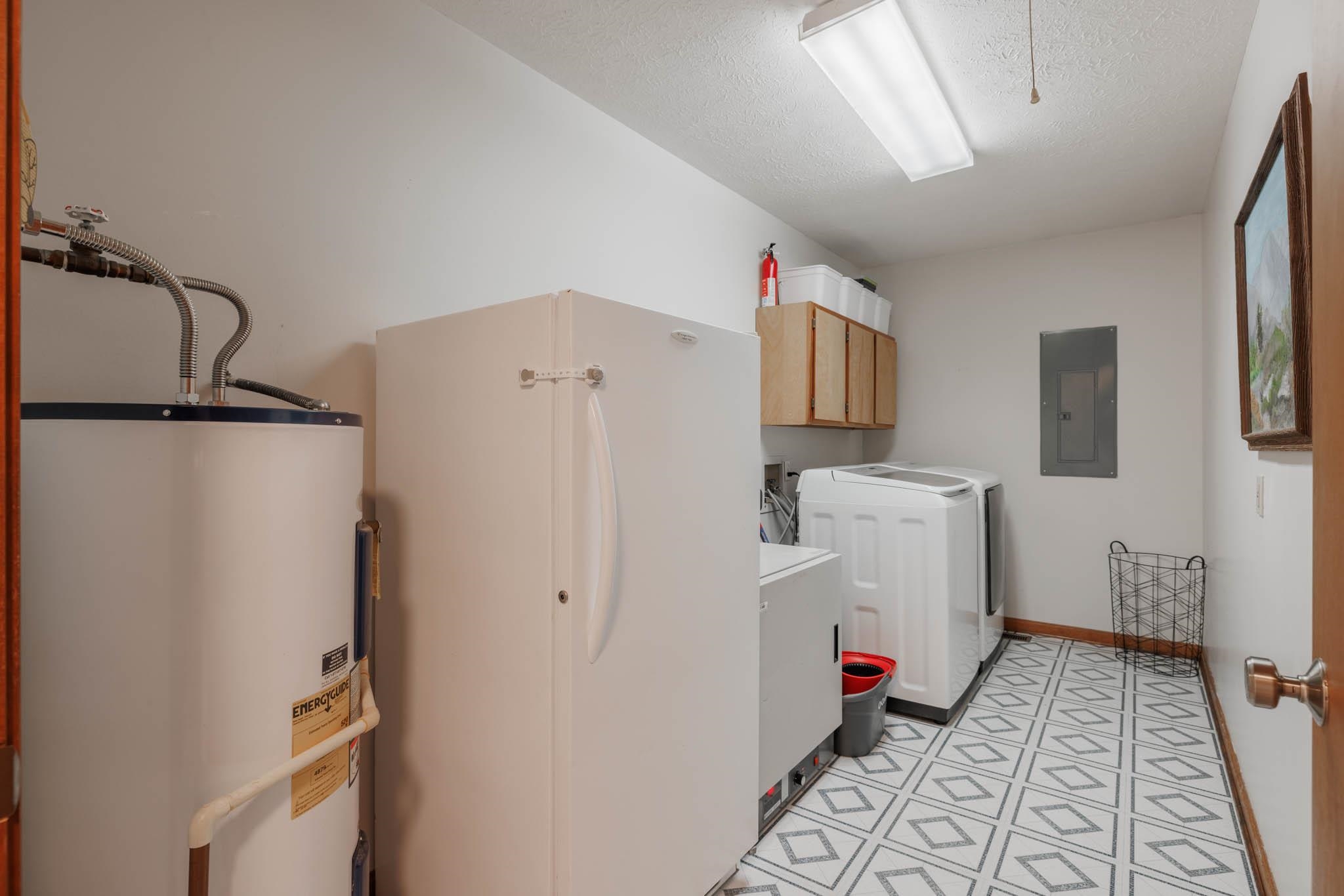 1230 Yelvington-Knottsville Rd, Maceo, Kentucky 42355, 3 Bedrooms Bedrooms, ,2 BathroomsBathrooms,Single Family Residence,For Sale,Yelvington-Knottsville Rd,90134