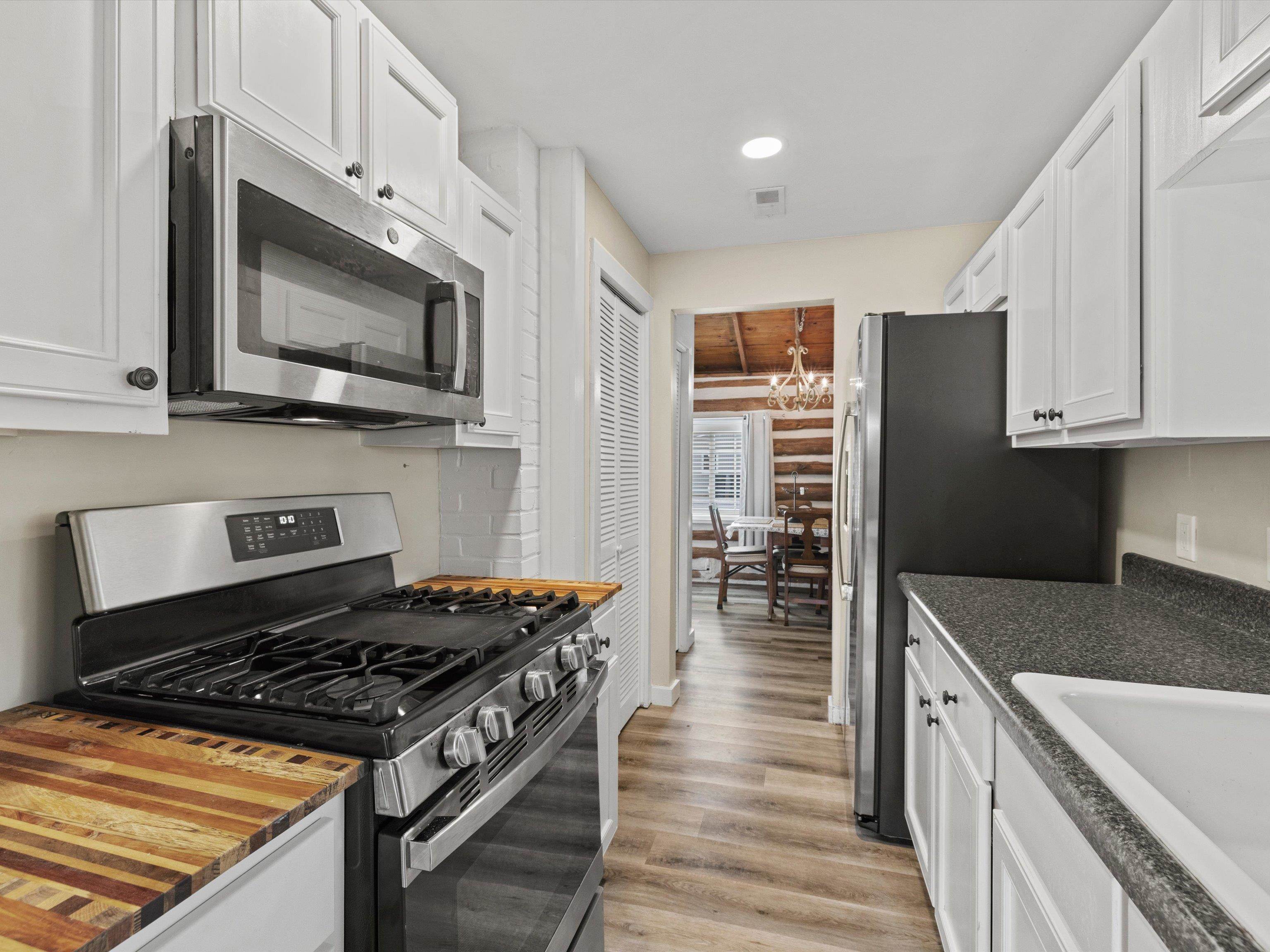 1066 Peninsula Ct, Maceo, Kentucky 42355, 2 Bedrooms Bedrooms, ,1 BathroomBathrooms,Single Family Residence,For Sale,Peninsula Ct,90135