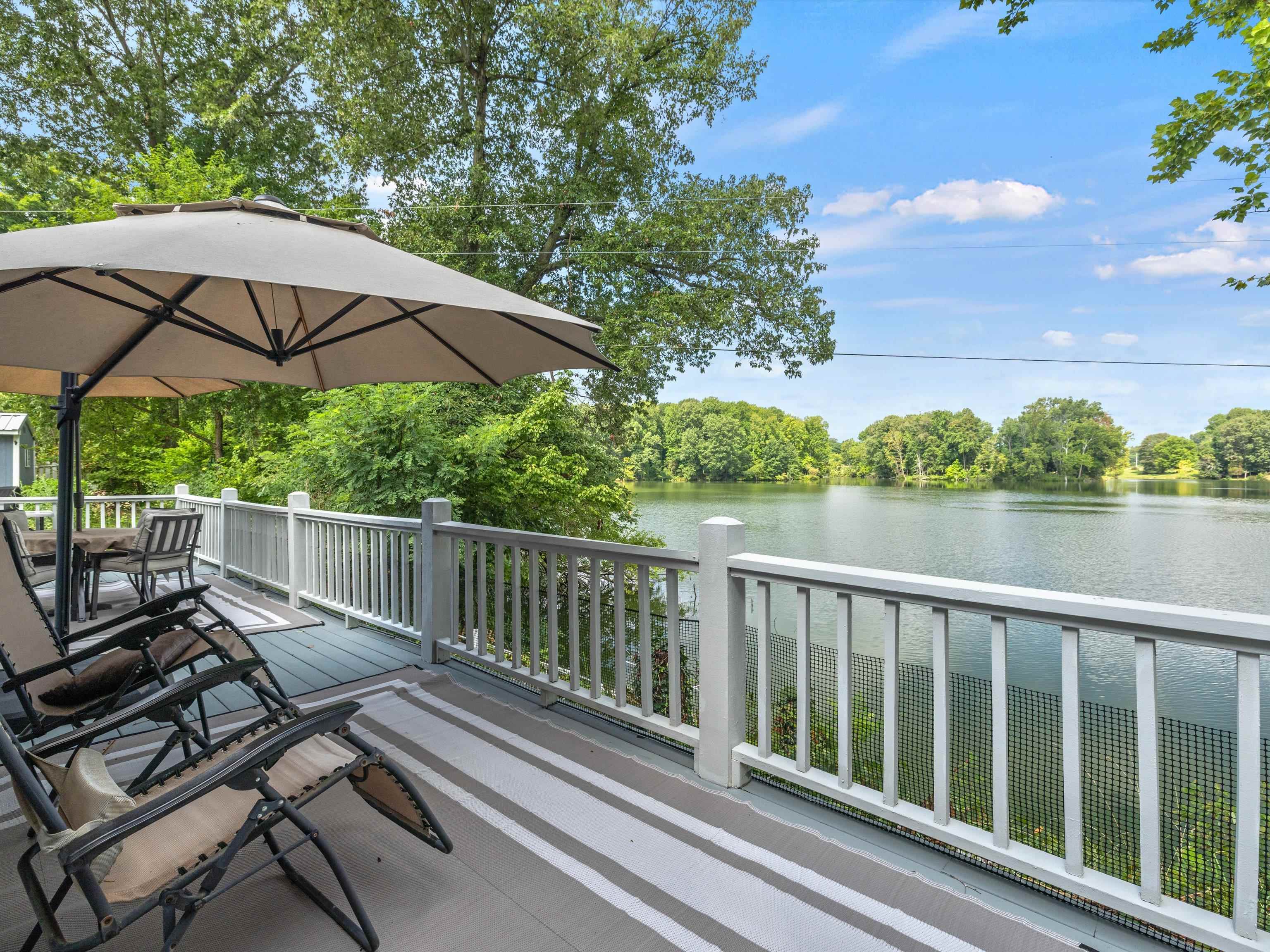 1066 Peninsula Ct, Maceo, Kentucky 42355, 2 Bedrooms Bedrooms, ,1 BathroomBathrooms,Single Family Residence,For Sale,Peninsula Ct,90135