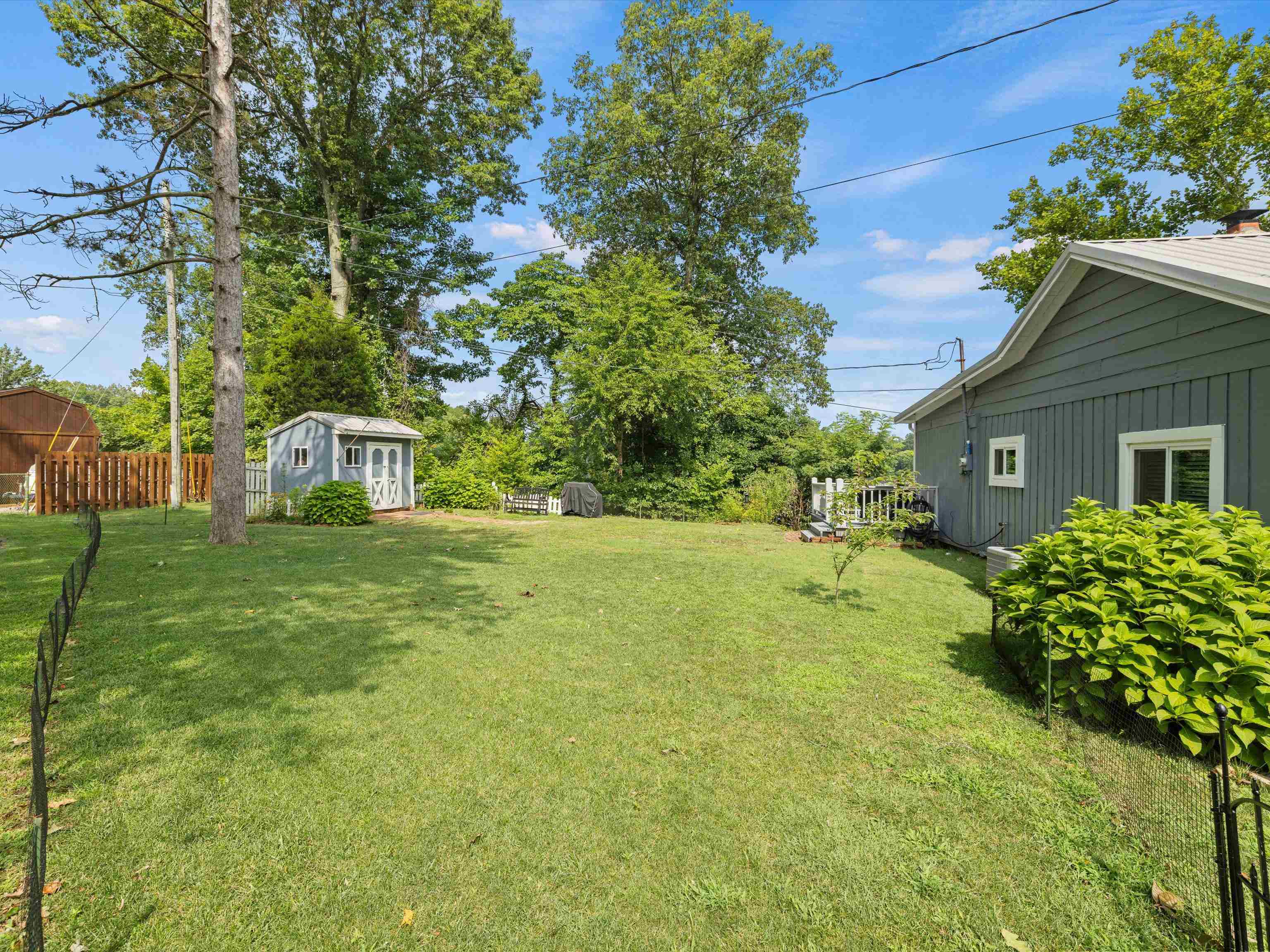 1066 Peninsula Ct, Maceo, Kentucky 42355, 2 Bedrooms Bedrooms, ,1 BathroomBathrooms,Single Family Residence,For Sale,Peninsula Ct,90135