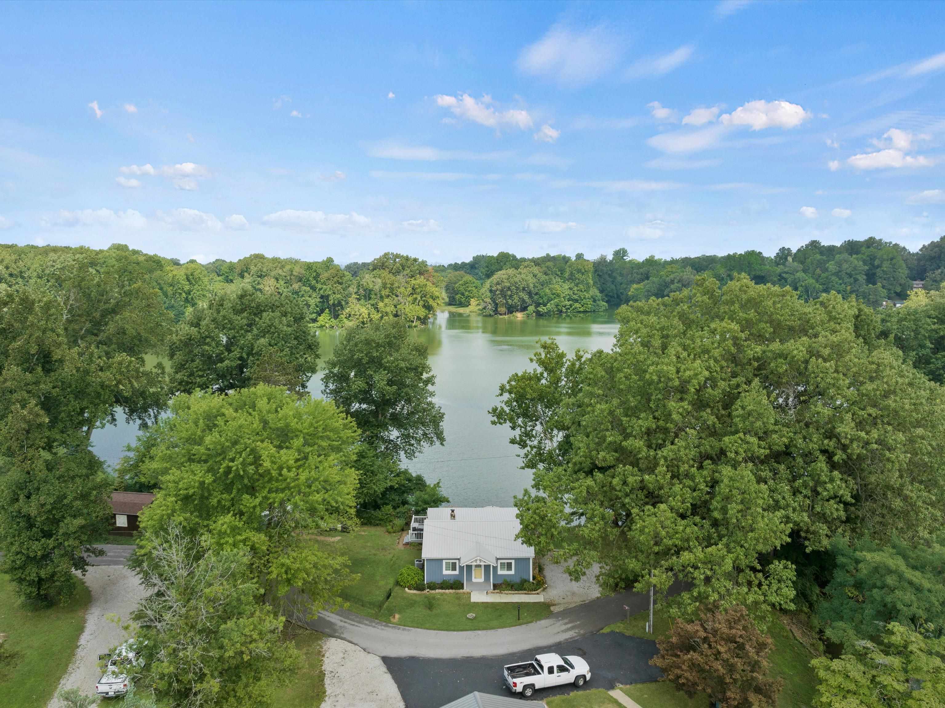 1066 Peninsula Ct, Maceo, Kentucky 42355, 2 Bedrooms Bedrooms, ,1 BathroomBathrooms,Single Family Residence,For Sale,Peninsula Ct,90135