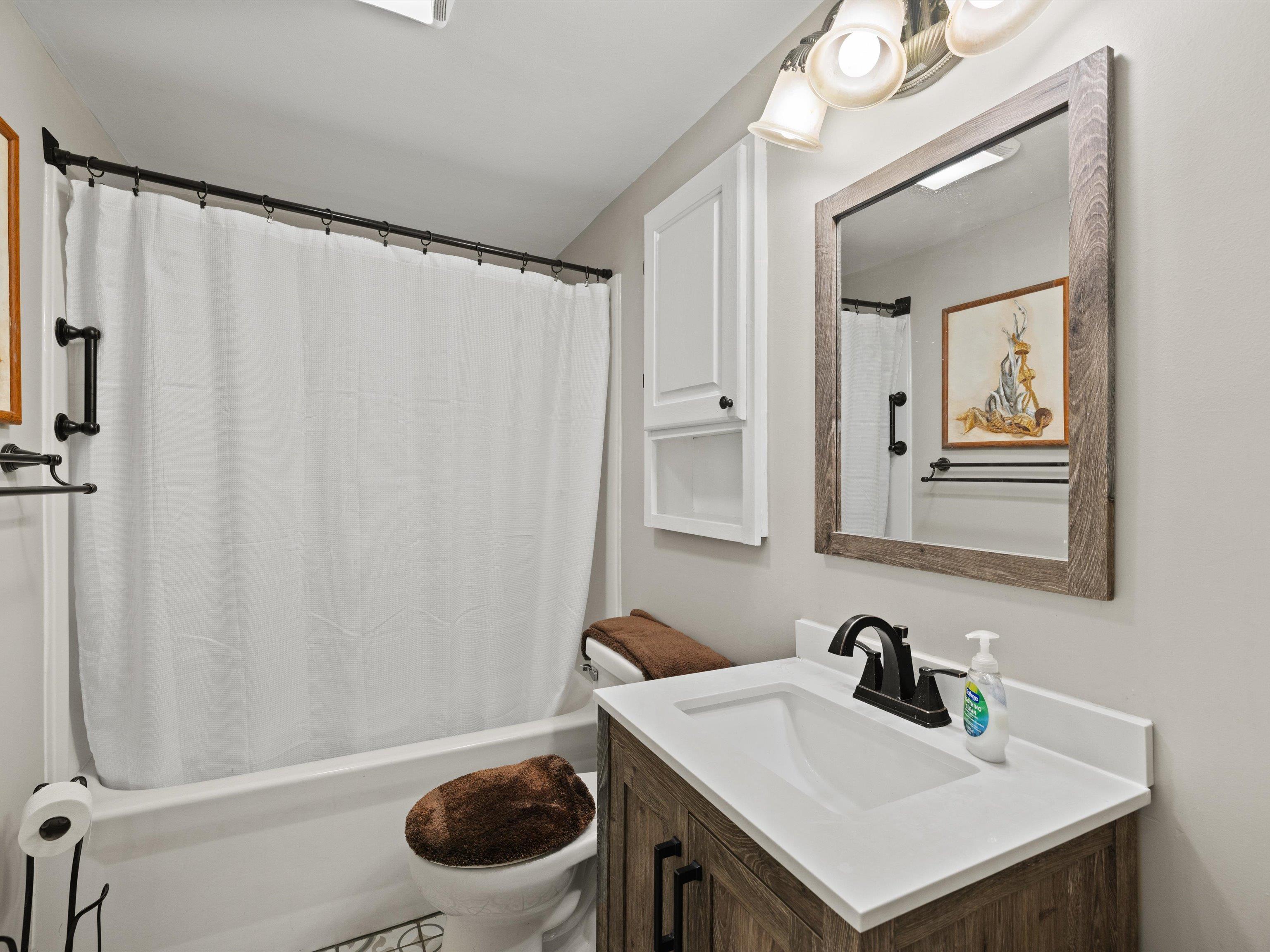 1066 Peninsula Ct, Maceo, Kentucky 42355, 2 Bedrooms Bedrooms, ,1 BathroomBathrooms,Single Family Residence,For Sale,Peninsula Ct,90135