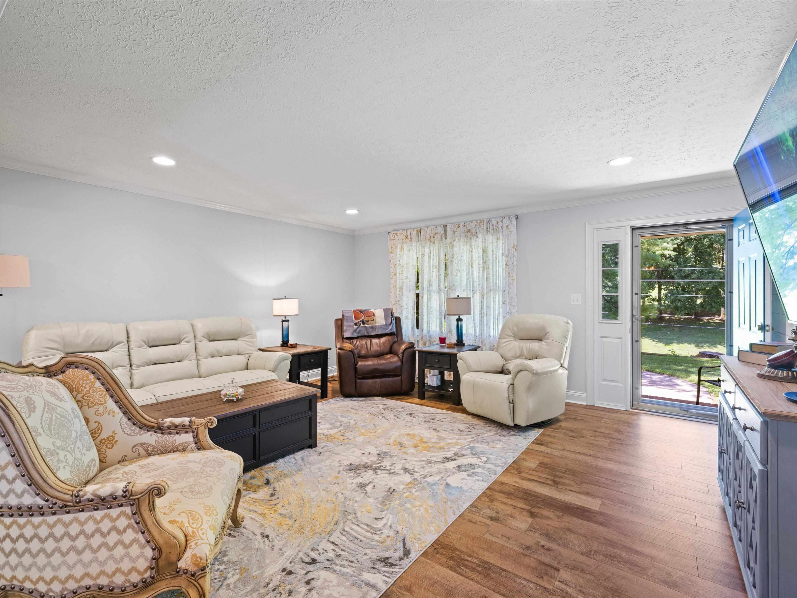 99 Booth Field, Owensboro, Kentucky 42301, 3 Bedrooms Bedrooms, ,2 BathroomsBathrooms,Single Family Residence,For Sale,Booth Field,90140