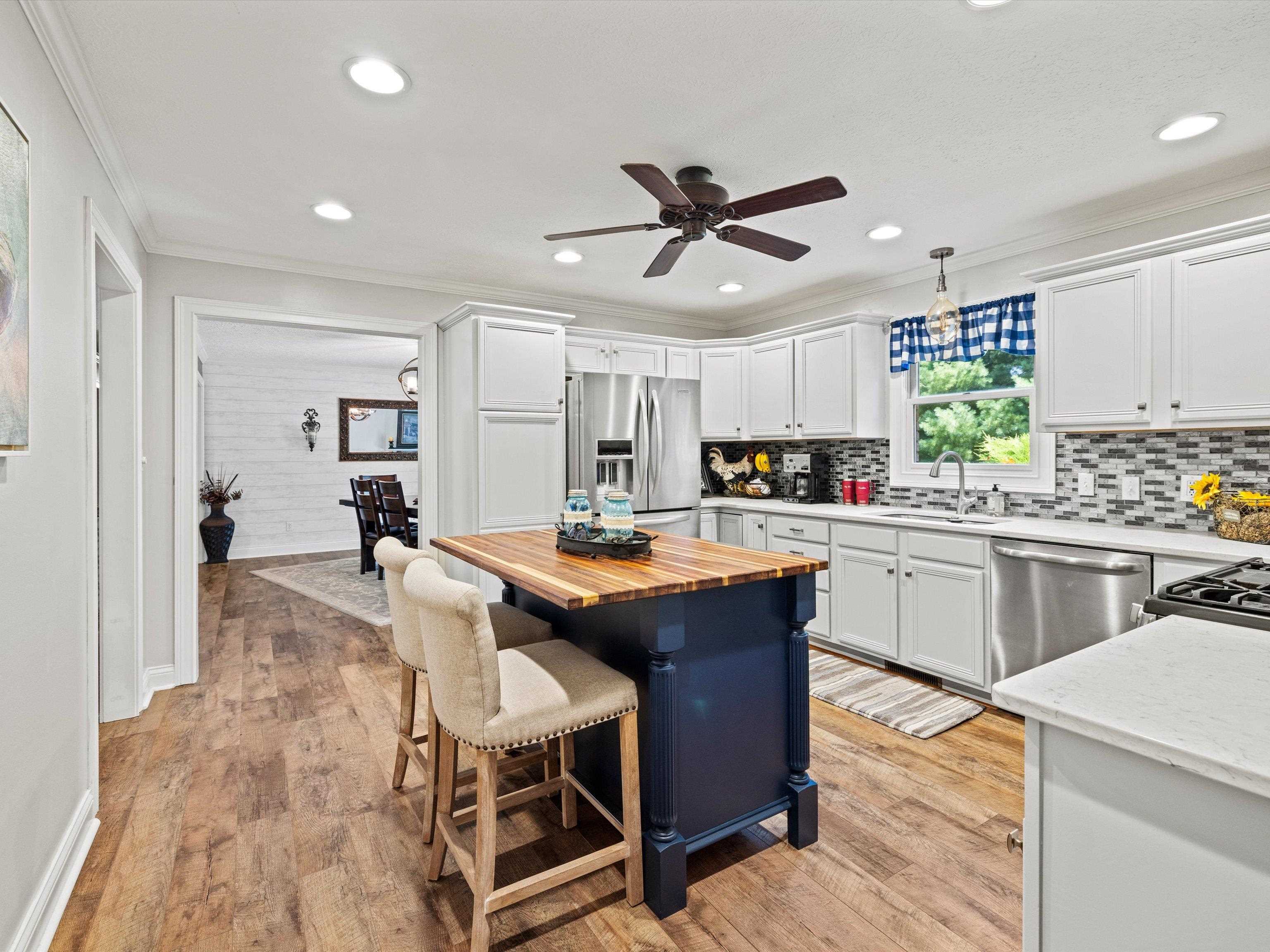 99 Booth Field, Owensboro, Kentucky 42301, 3 Bedrooms Bedrooms, ,2 BathroomsBathrooms,Single Family Residence,For Sale,Booth Field,90140