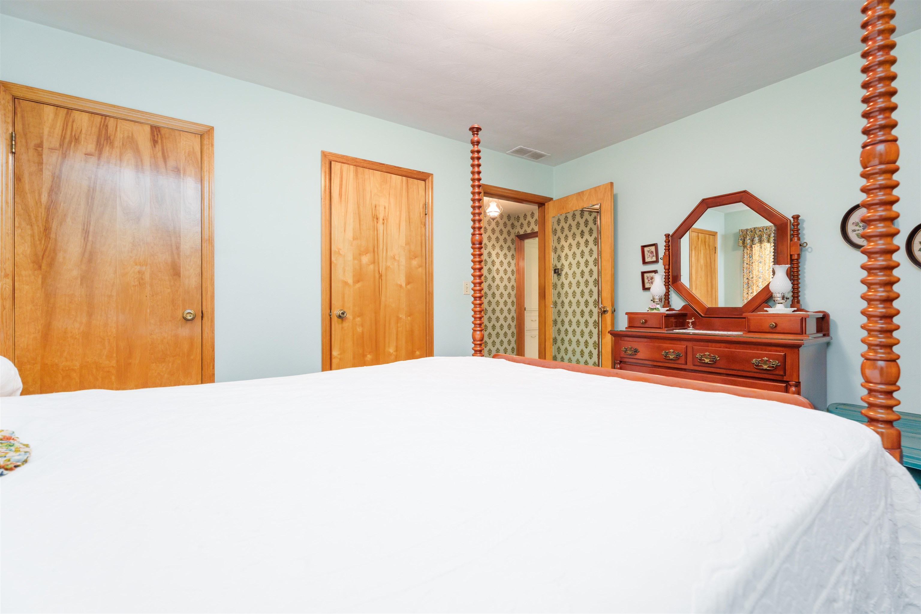 800 Parkway Drive, Owensboro, Kentucky 42303, 3 Bedrooms Bedrooms, ,1 BathroomBathrooms,Single Family Residence,For Sale,Parkway Drive,90149