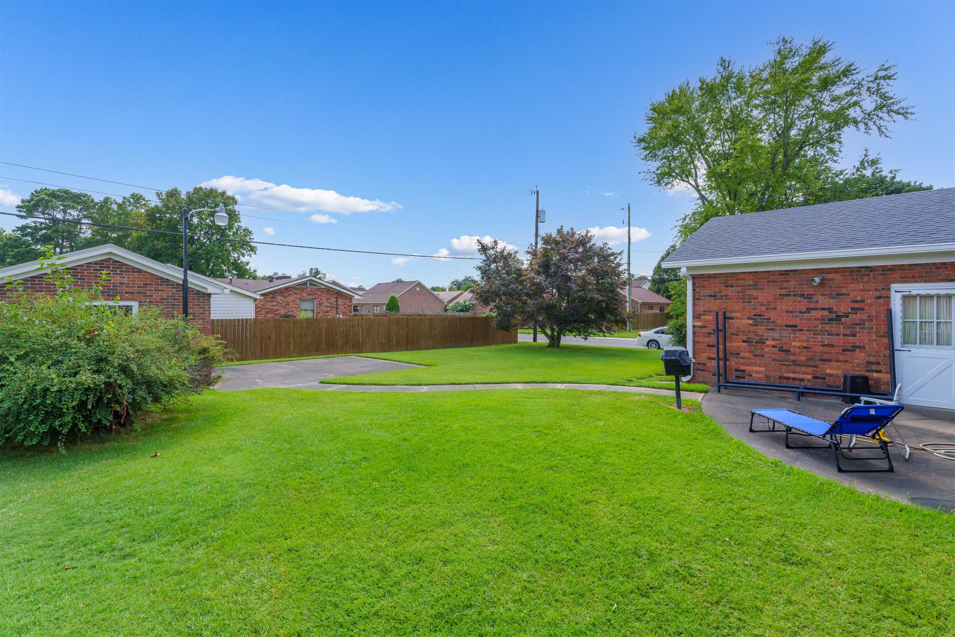 800 Parkway Drive, Owensboro, Kentucky 42303, 3 Bedrooms Bedrooms, ,1 BathroomBathrooms,Single Family Residence,For Sale,Parkway Drive,90149