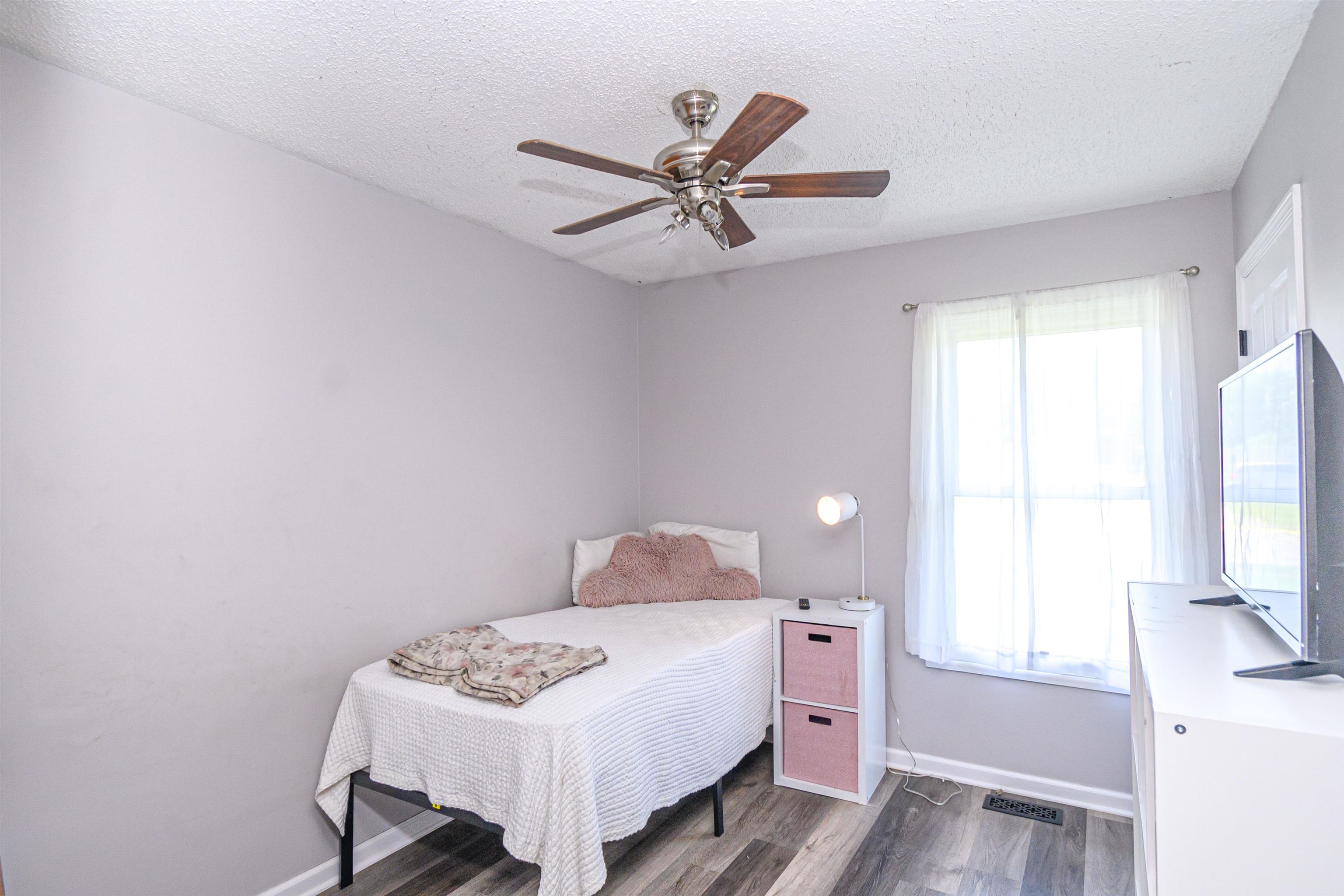 3429 Dove Loop, Owensboro, Kentucky 42301, 3 Bedrooms Bedrooms, ,1 BathroomBathrooms,Single Family Residence,For Sale,Dove Loop,90150
