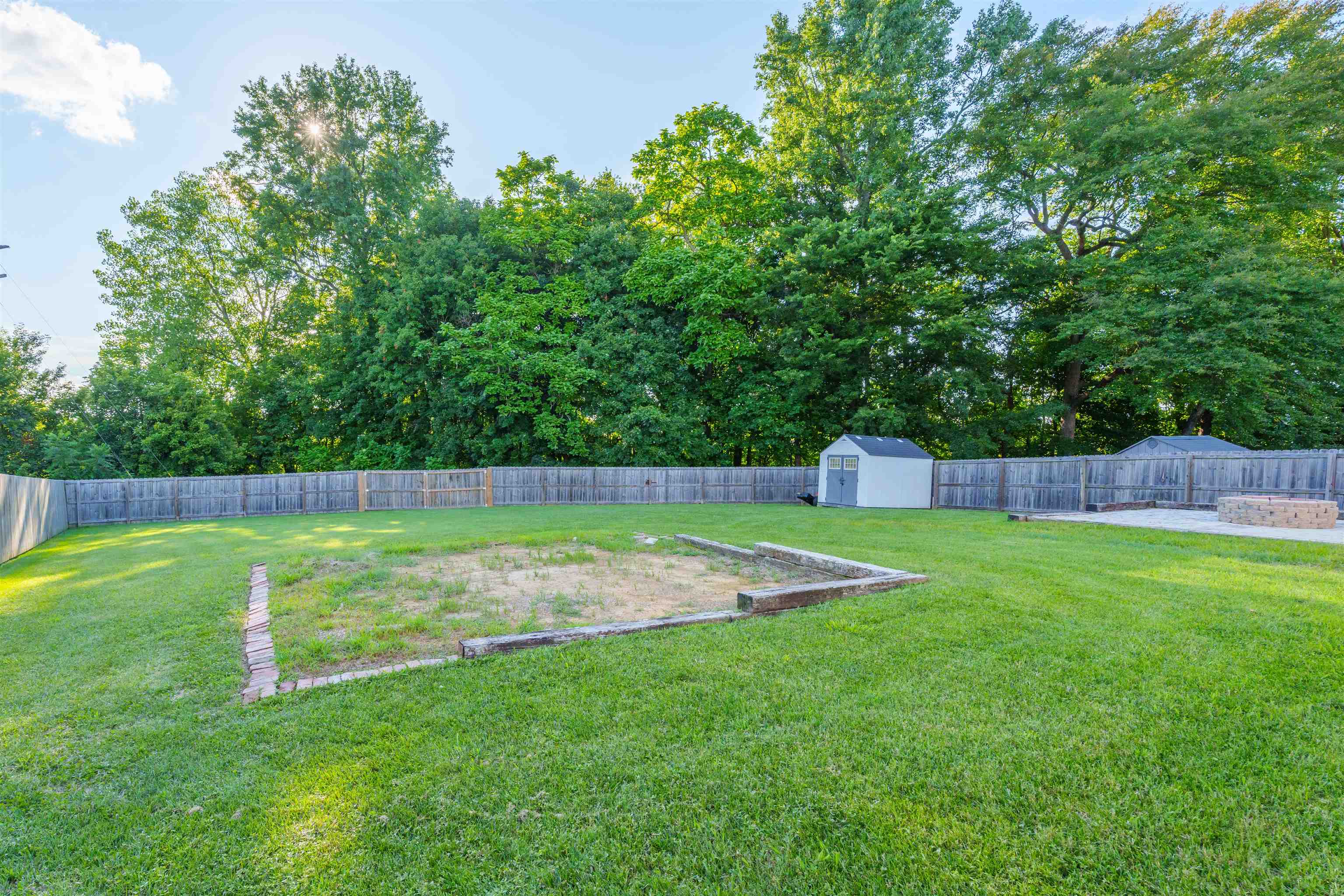 6468 Autumn Valley Trace, Utica, Kentucky 42376, 3 Bedrooms Bedrooms, ,2 BathroomsBathrooms,Single Family Residence,For Sale,Autumn Valley Trace,90151